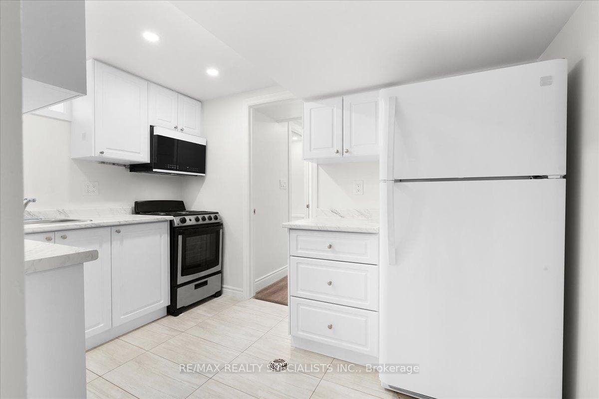 56 Nash Road photo 23