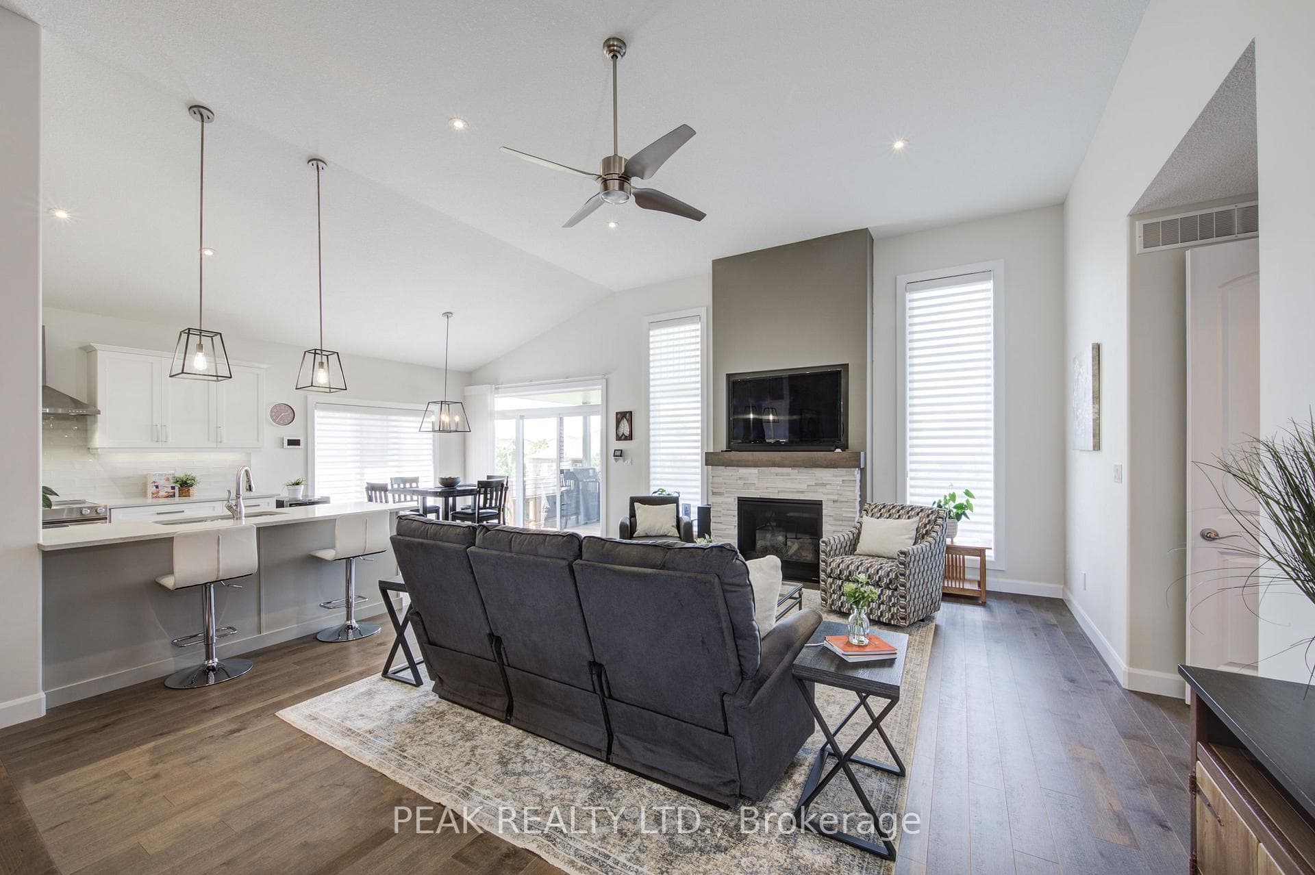48 Briarstone Crescent Unit 27 photo 9