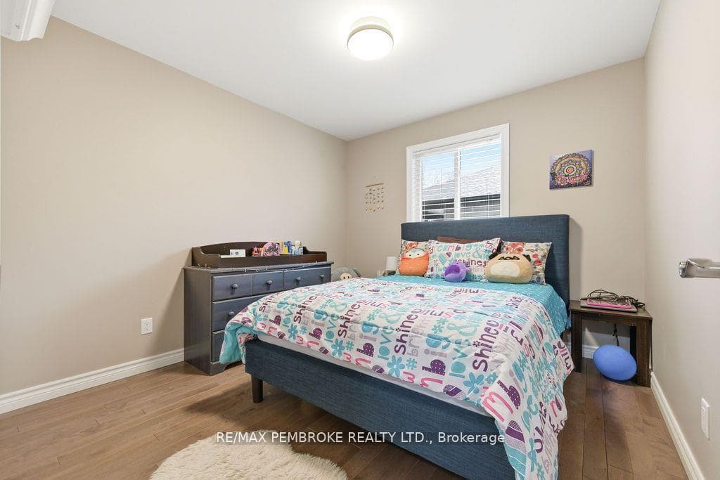 21A East Street photo 19