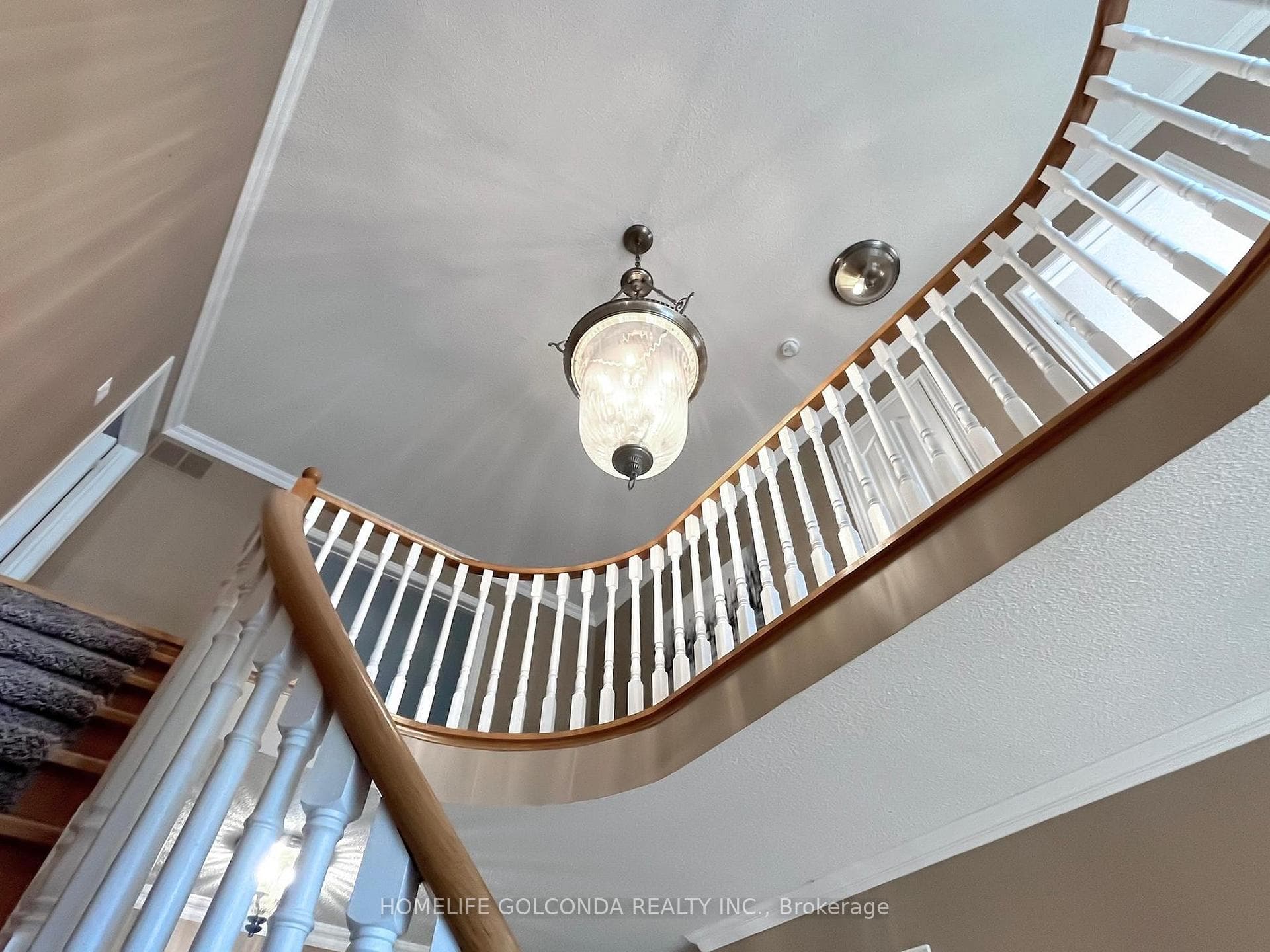 883 Comfort Lane photo 24