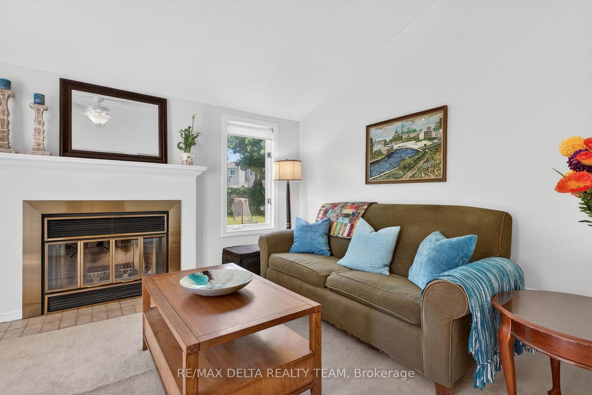 664 Thicket Way photo 23