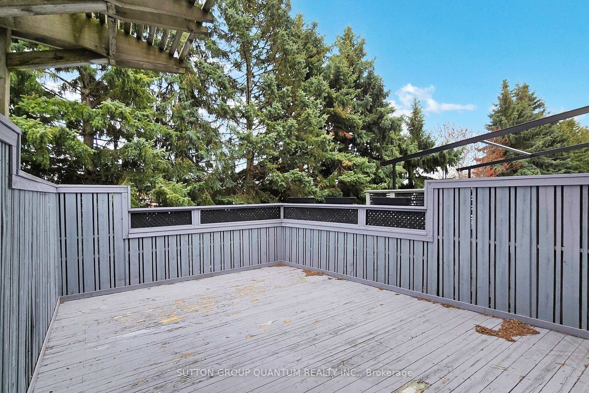 132 John Street photo 30
