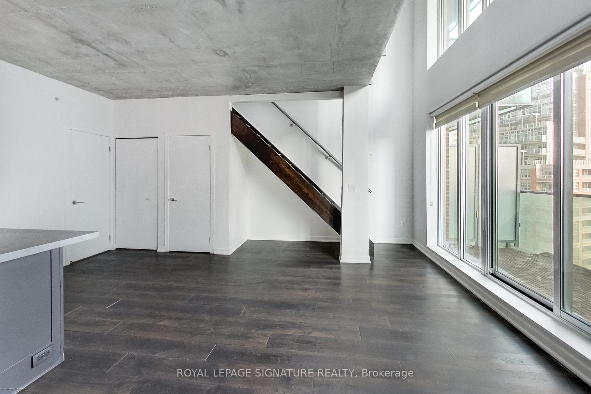 150 East Liberty Street Unit 811 photo 11