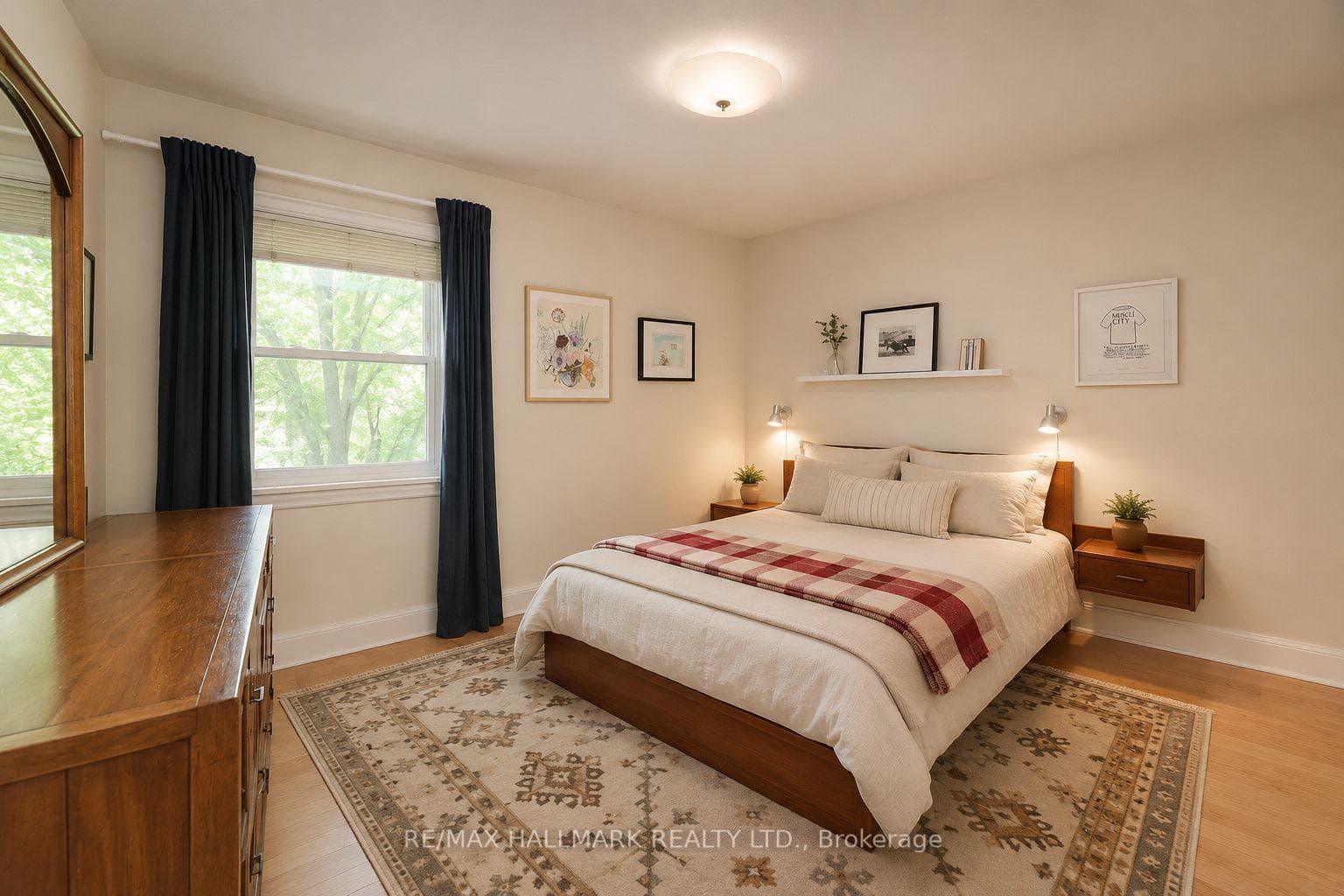33 Stag Hill Drive photo 13