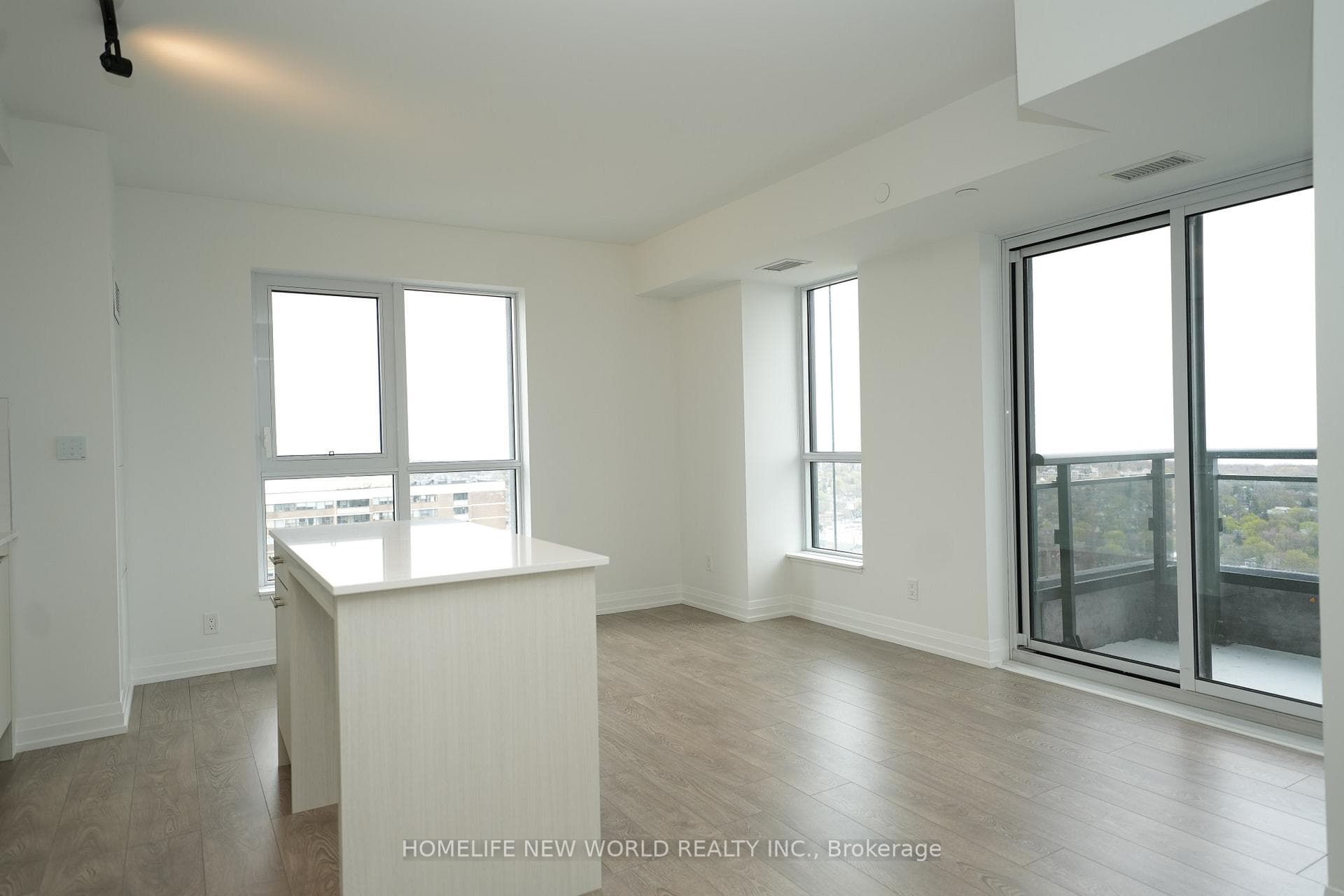 286 Main Street Unit 2507 photo 6