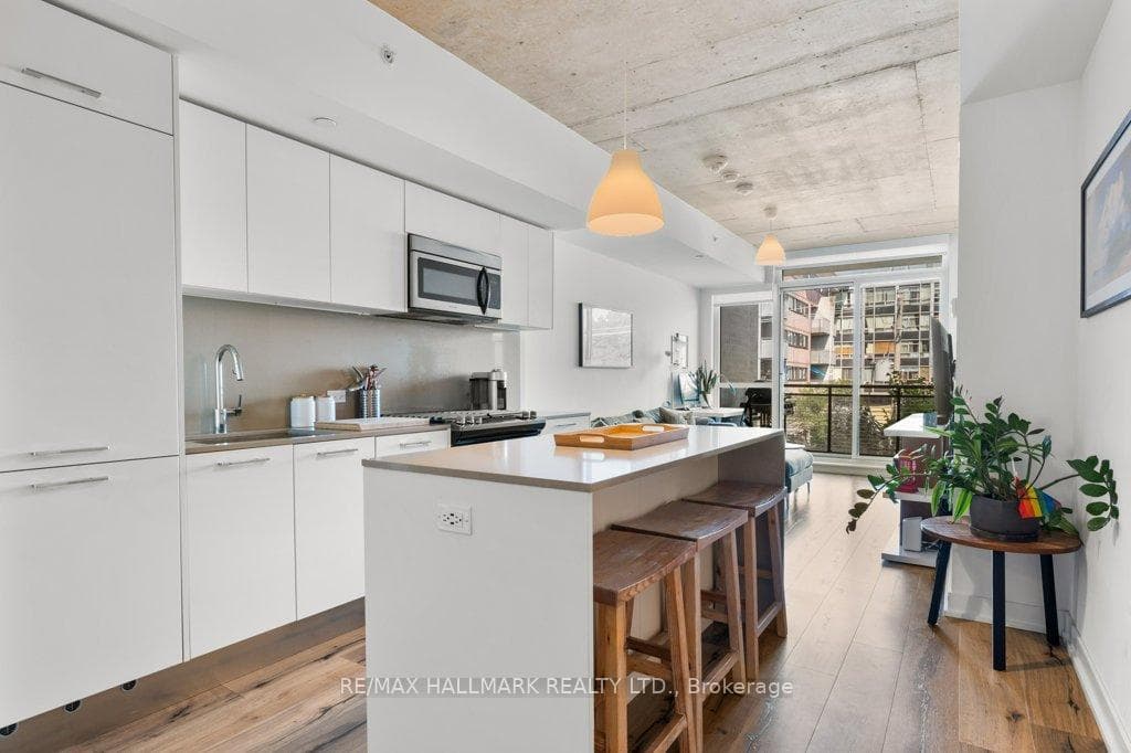 665 Kingston Road Unit 308 photo 8