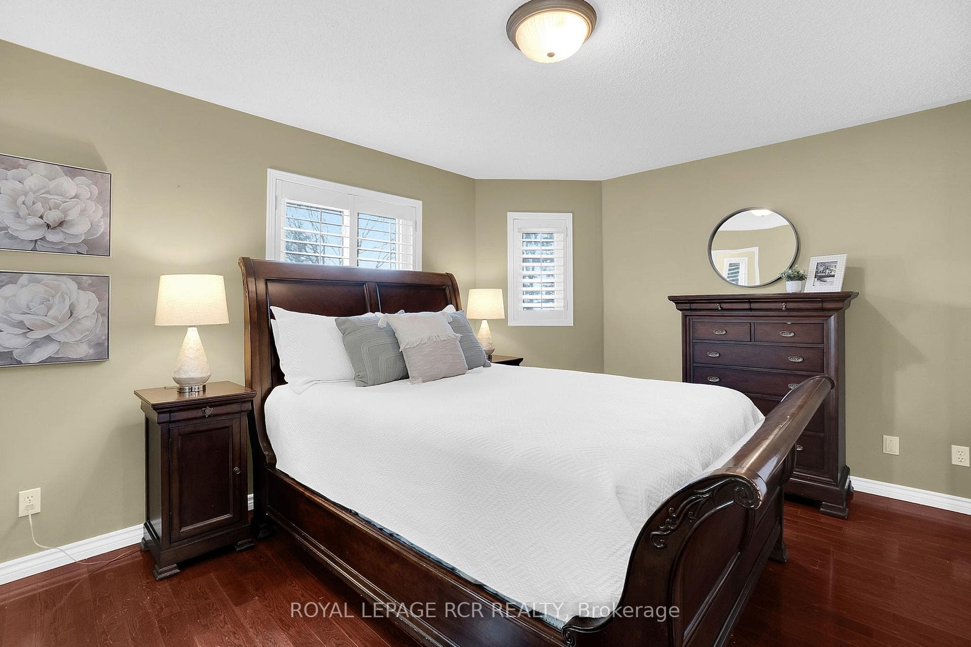 Primary BdRm with Walk-In Closet & 4-piece Ensuite