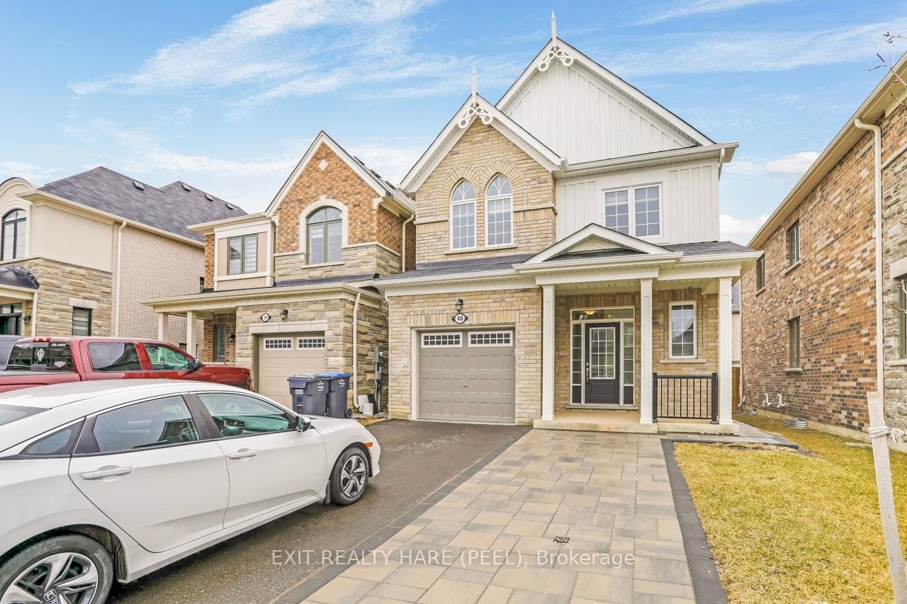 40 Speckled Alder Street photo 3