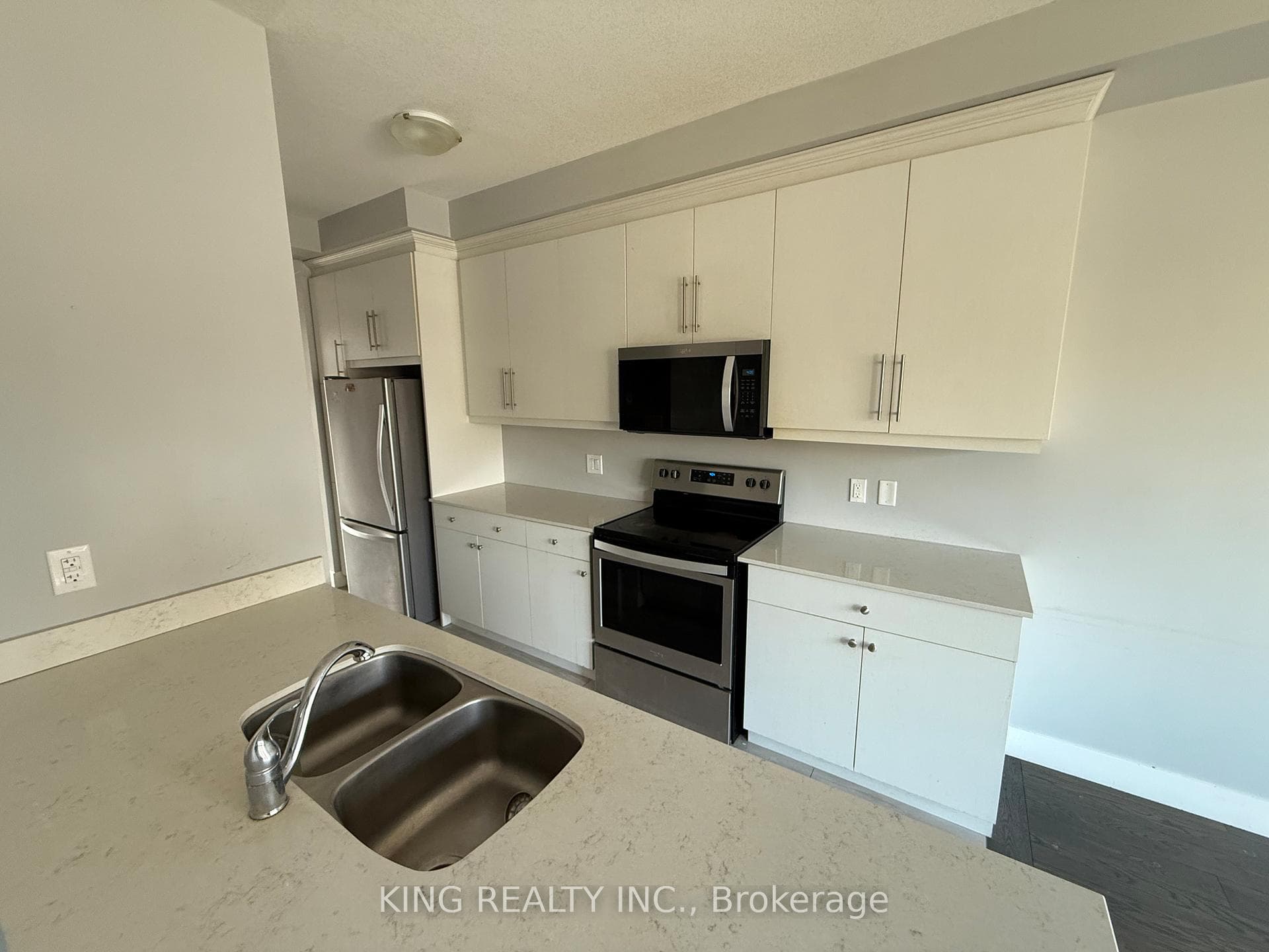 2070 Meadowgate Boulevard Unit 51 photo 19