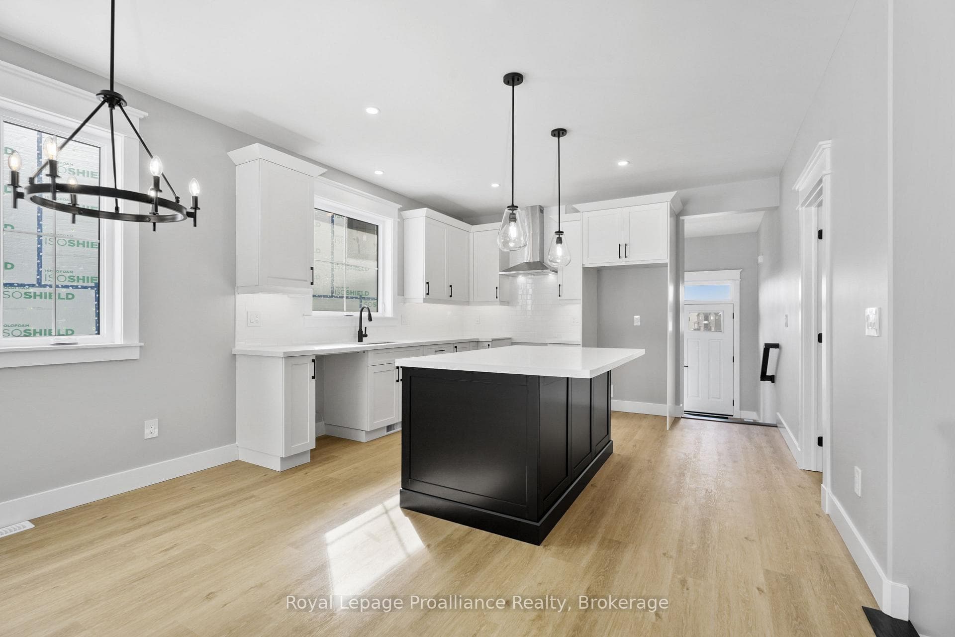 2 Merriman Court photo 14