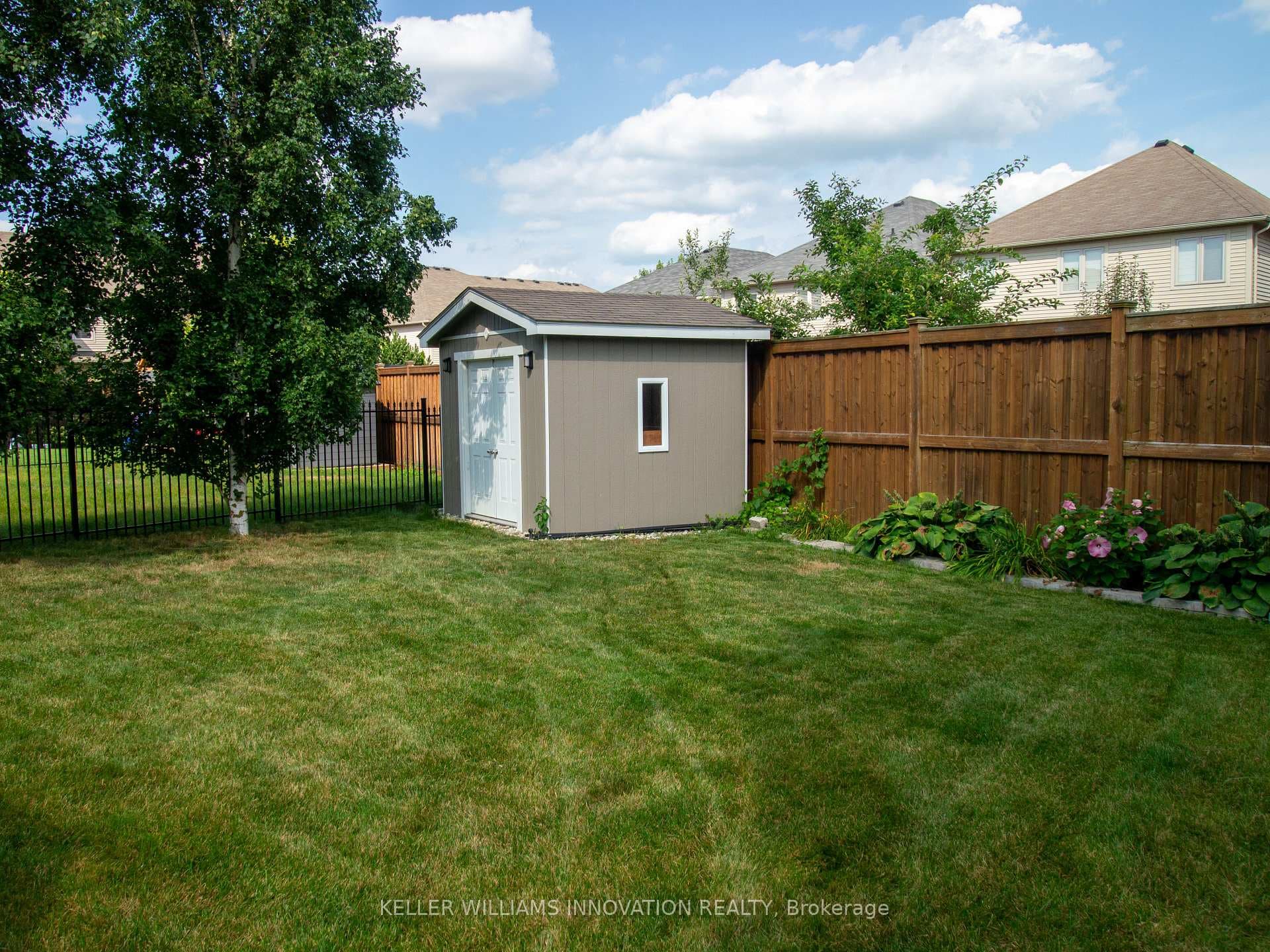14 Condor Street photo 36
