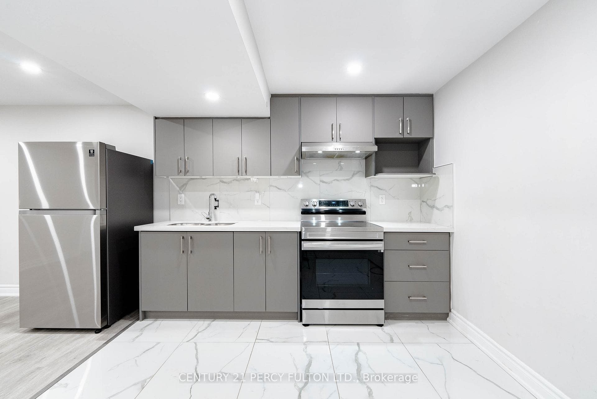 17 Crellin Street Unit Lower photo 7