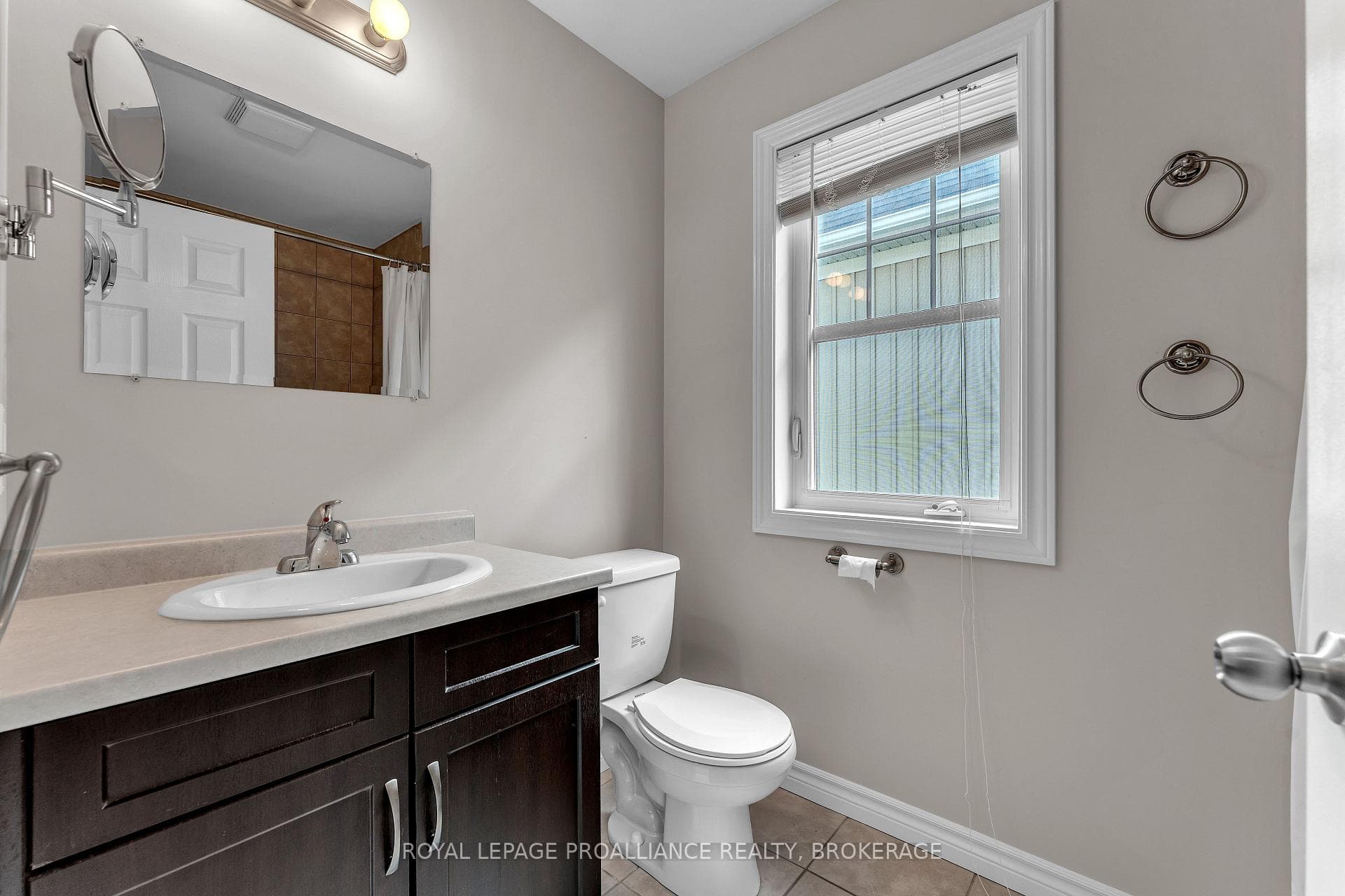 792 Newmarket Lane photo 23