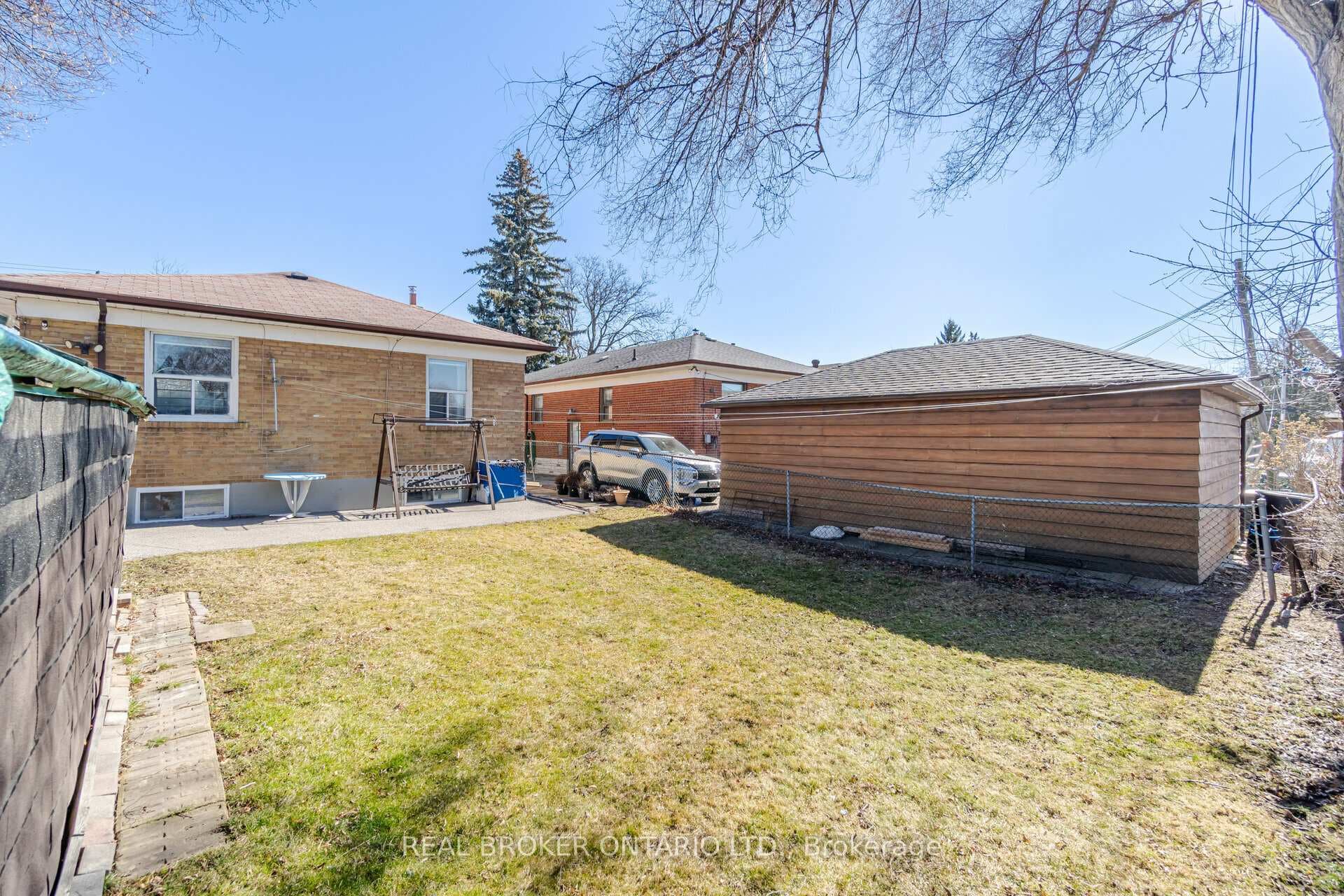 800 Brimley Road photo 38