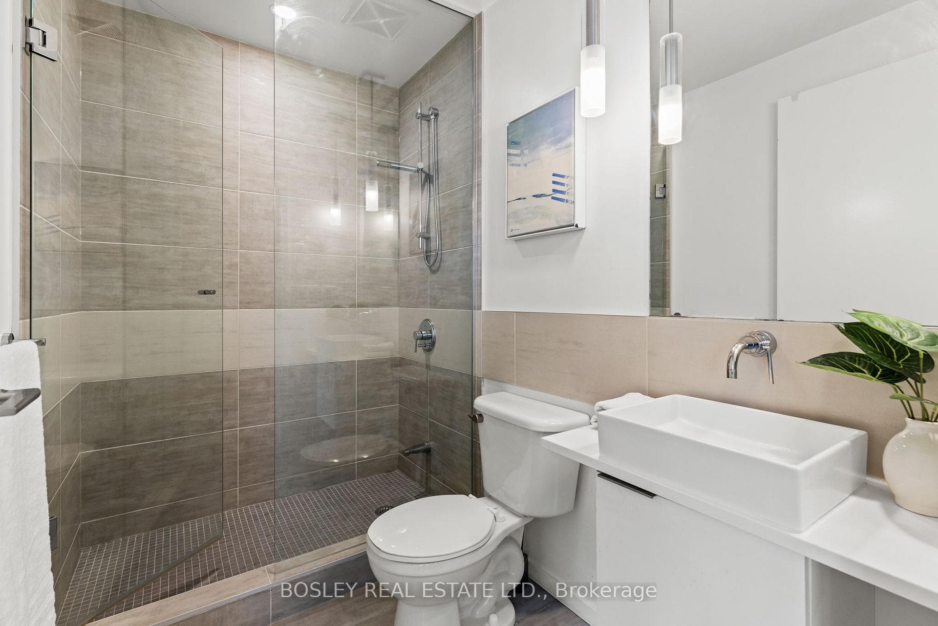 2nd FULL Bathroom