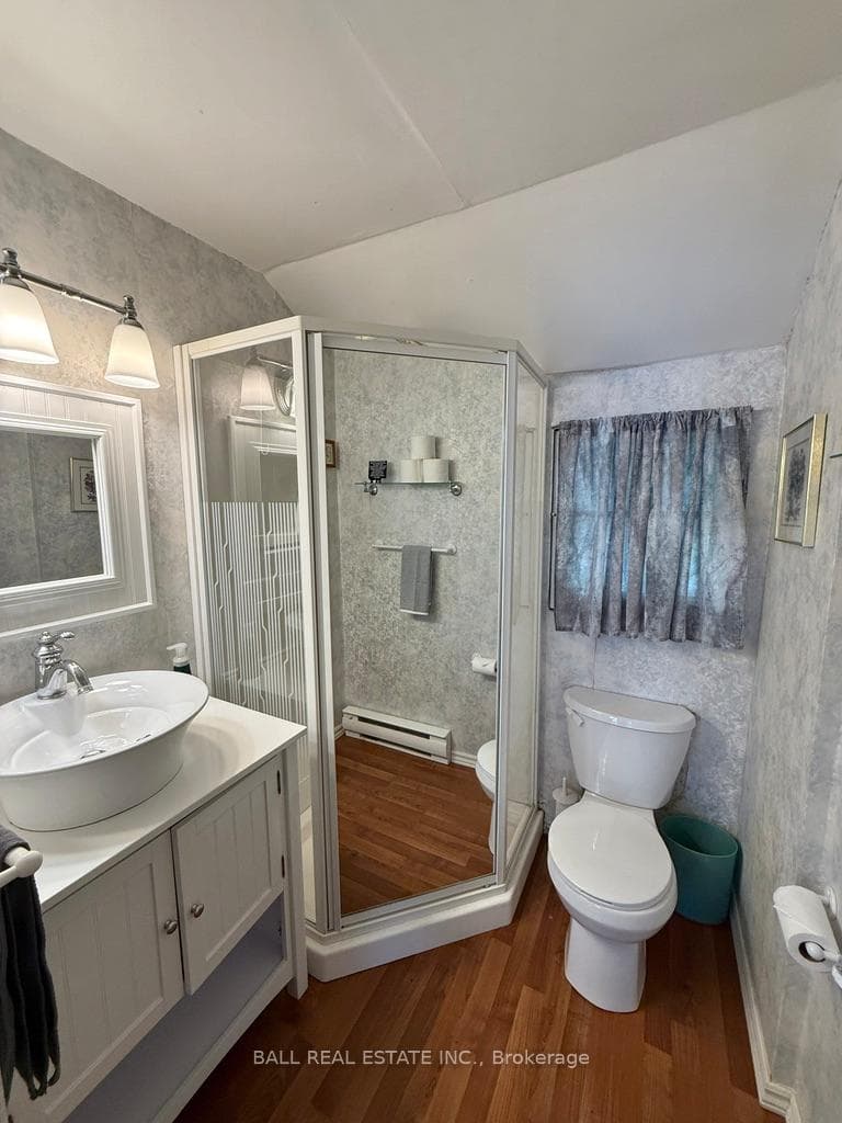 551 Renwick Road photo 28