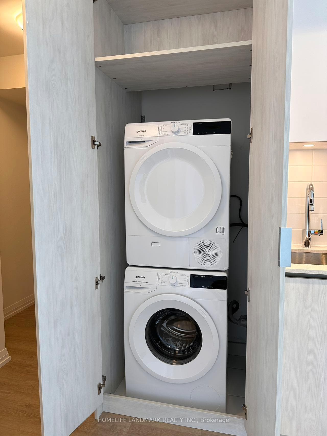 8 Widmer Street Unit 3615 photo 10