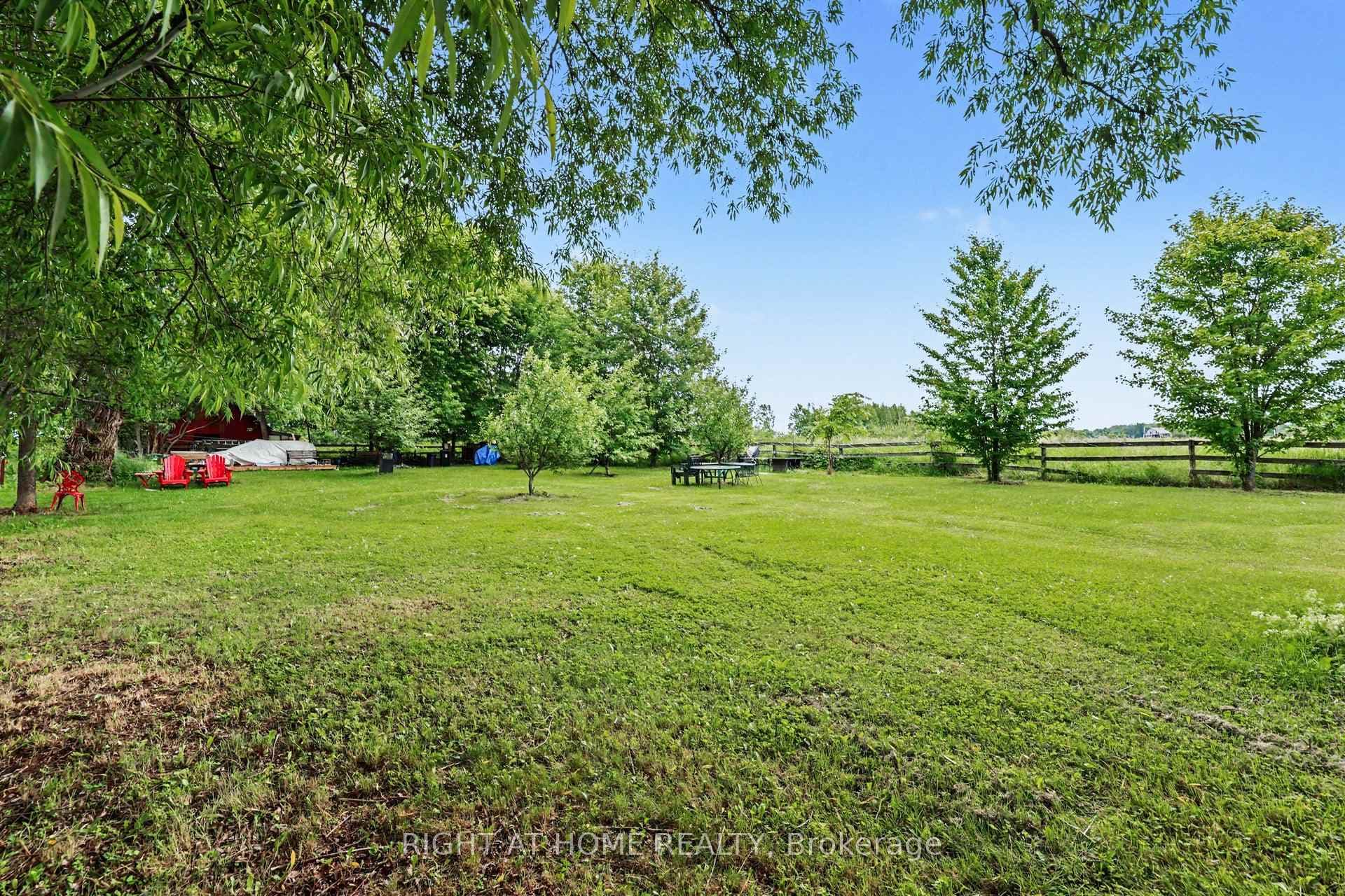 3548 Woodkilton Road photo 37