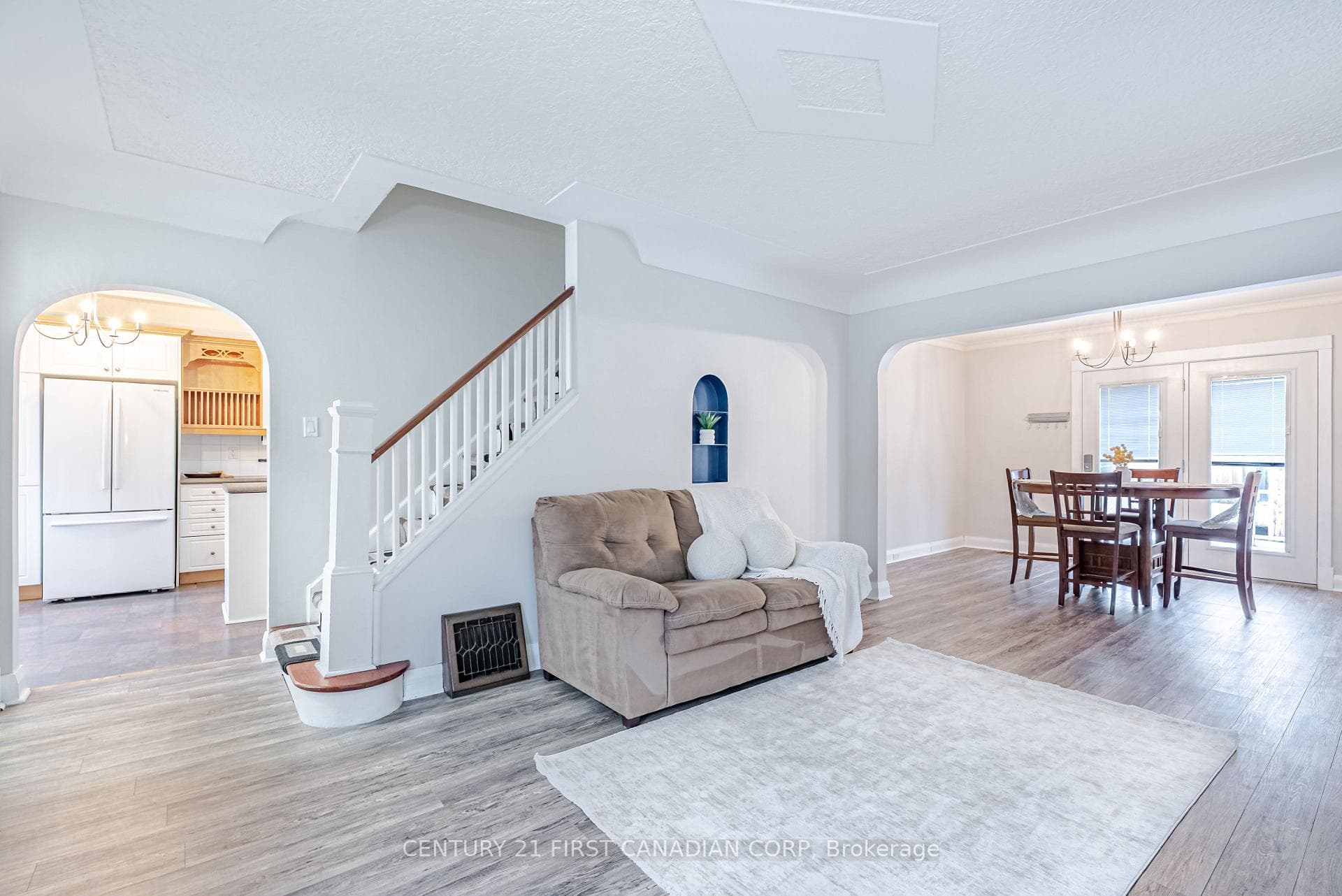 108 Myrtle Street photo 26