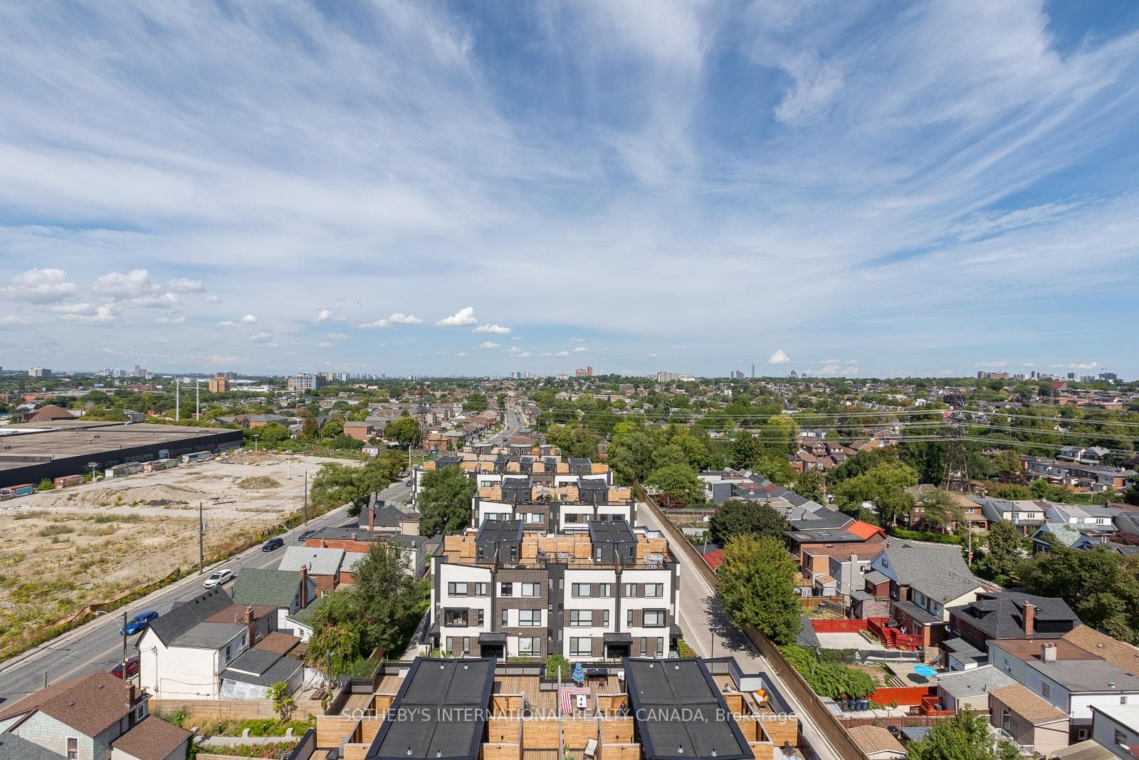 1808 St Clair Avenue Unit 1011 photo 21