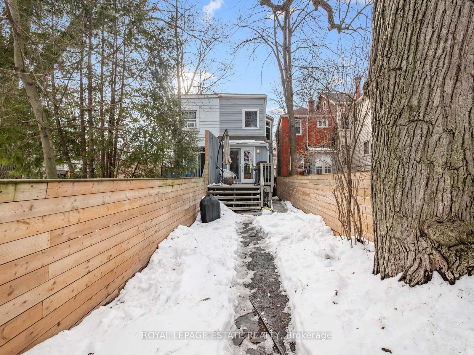 3 Seymour Avenue photo 35