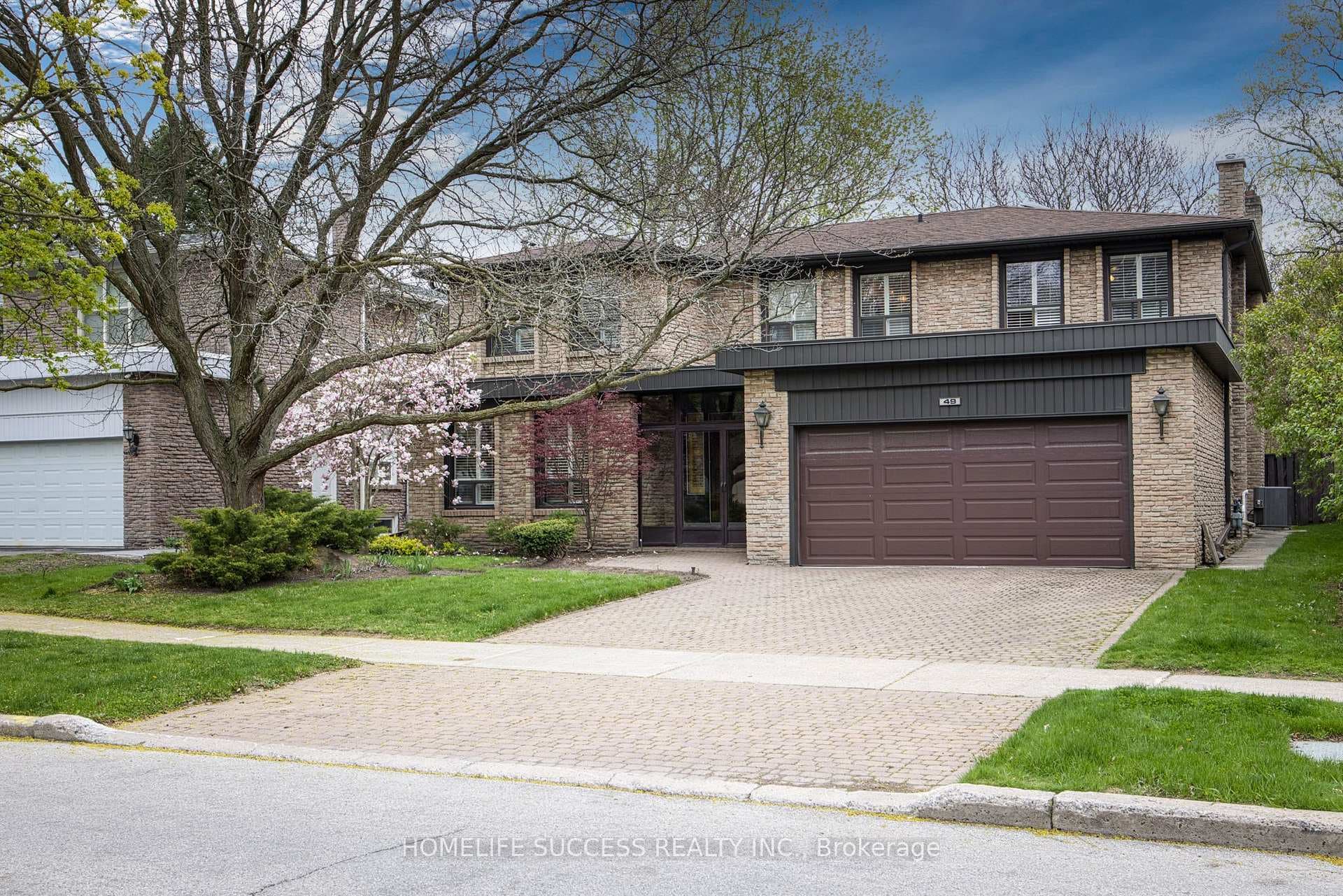 49 Beaverhall Drive photo 2