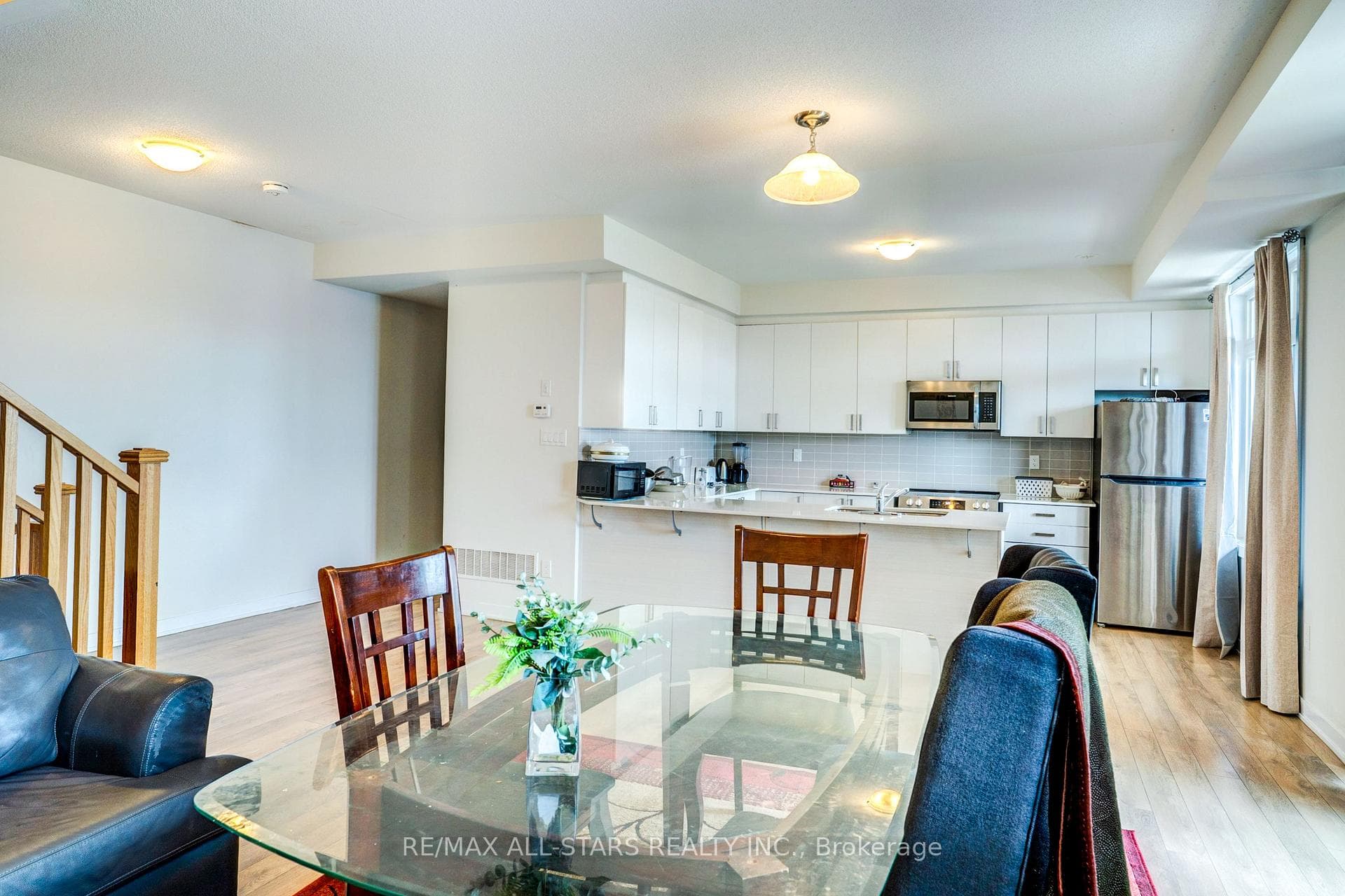 1865 Pickering Parkway Unit #904 photo 10