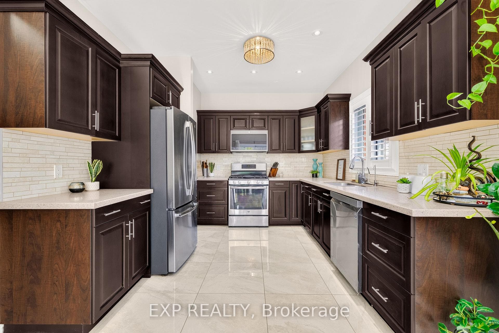 620 Munich Circle photo 15