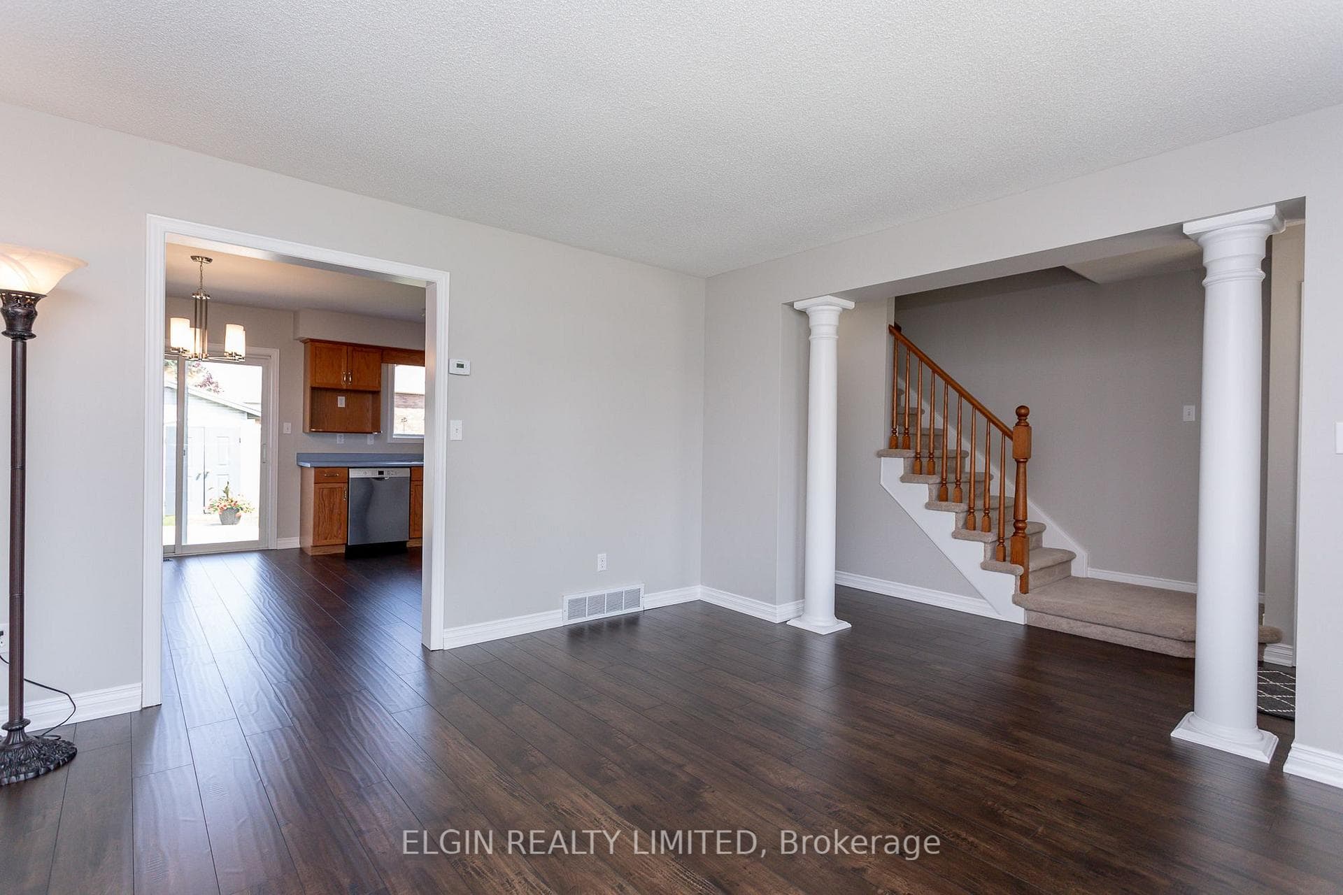 434 Highview Drive photo 6