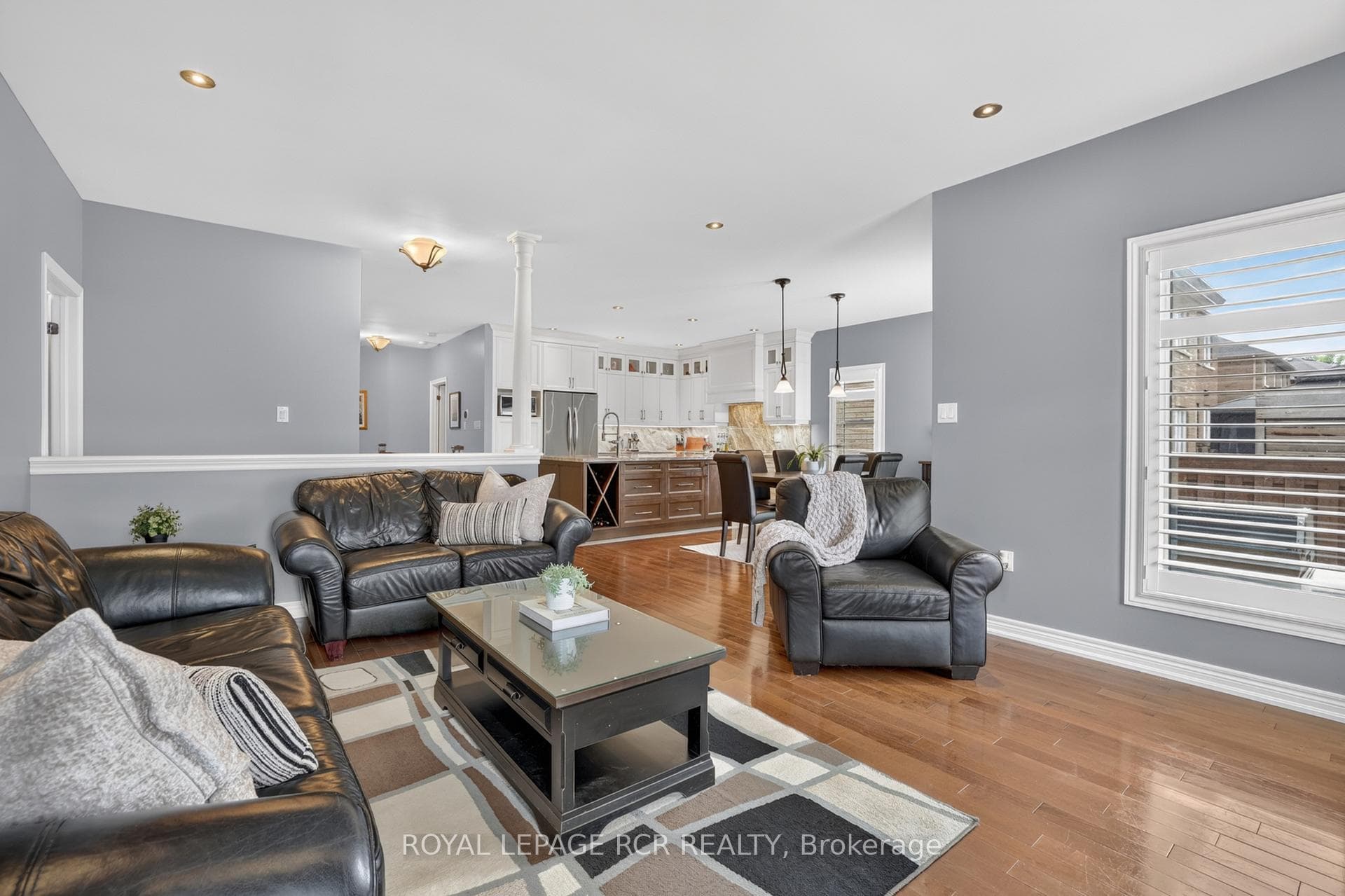 30 Borland Crescent photo 17