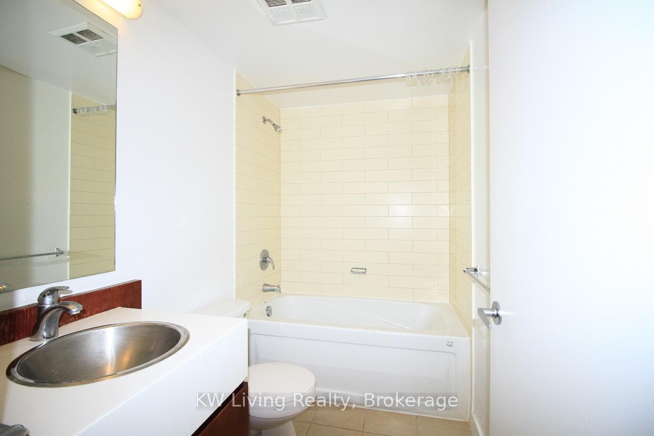3 Navy Wharf Court Unit 707 photo 9