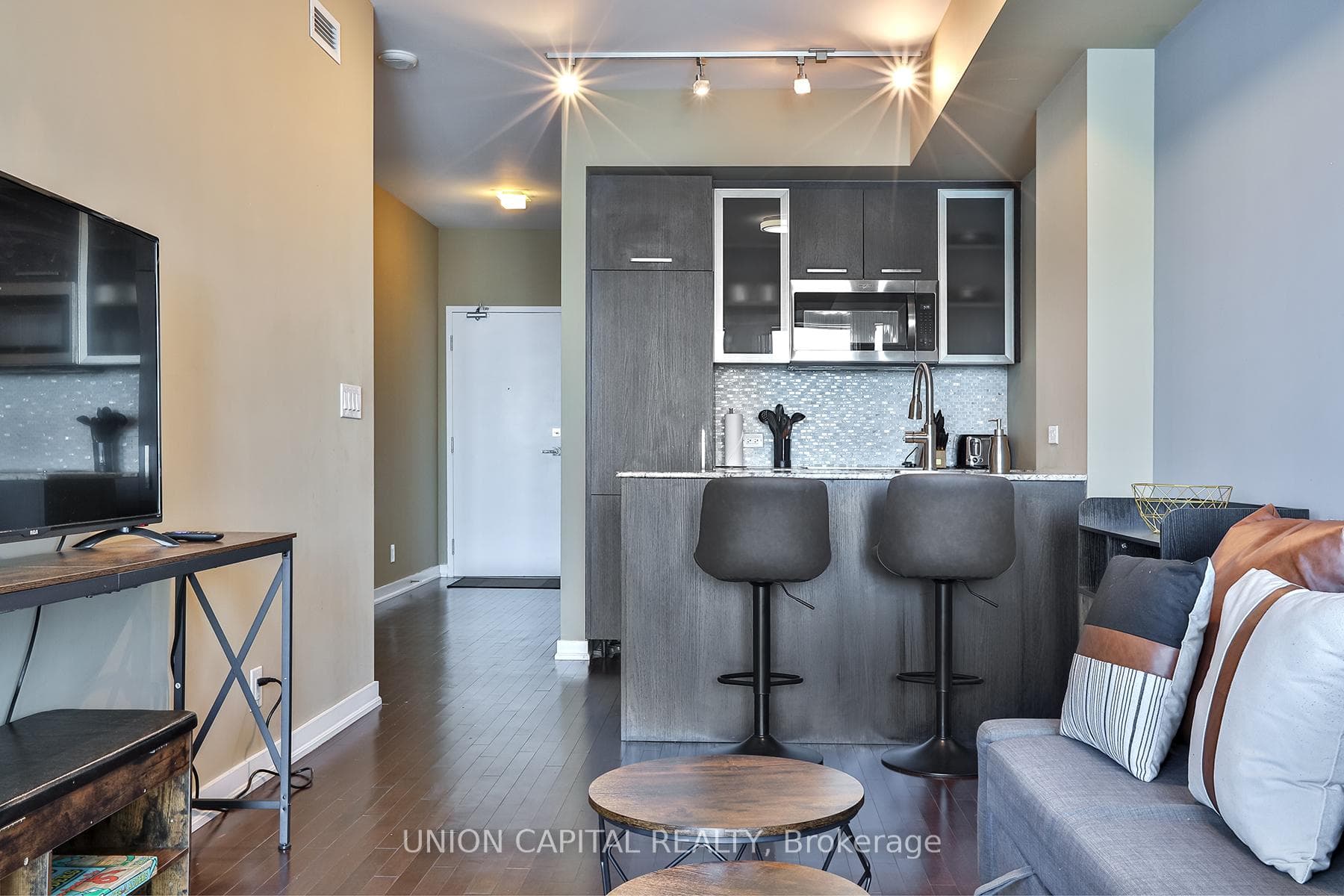 12 York Street Unit 5403 photo 8