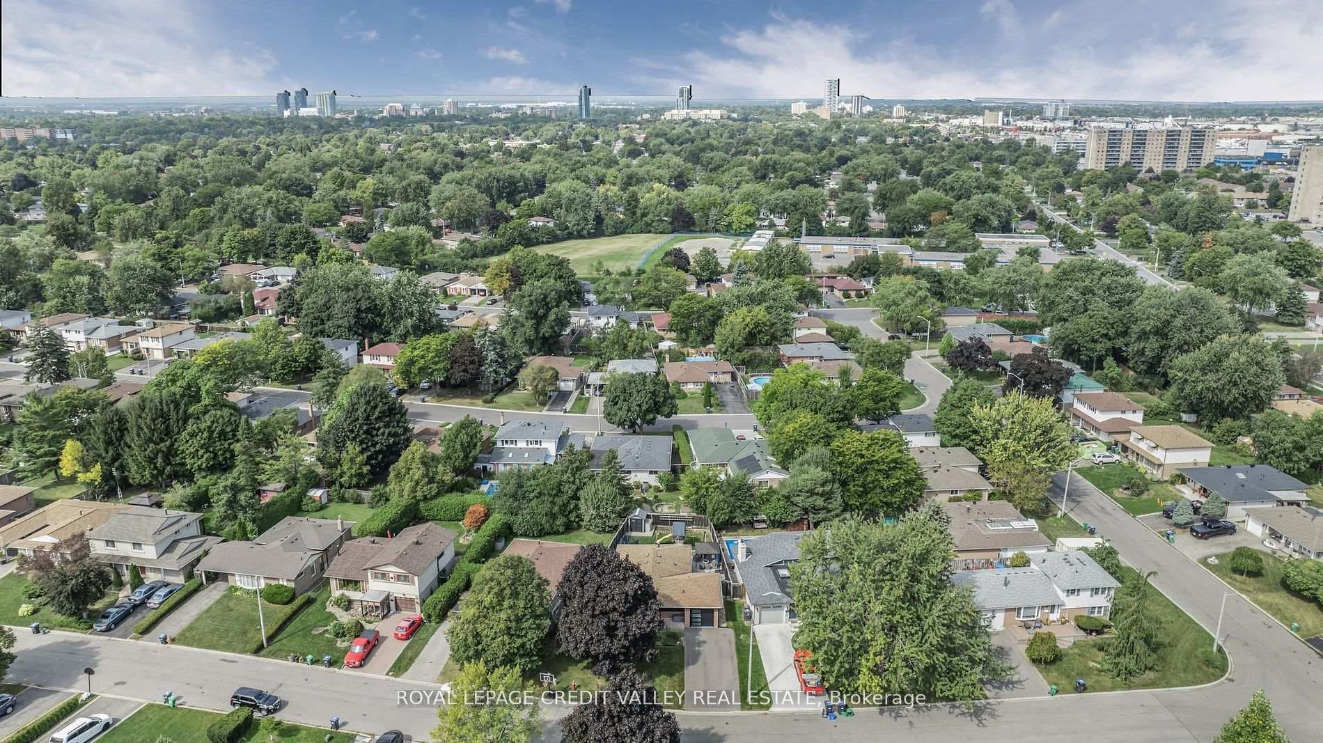 78 Caledon Crescent photo 39