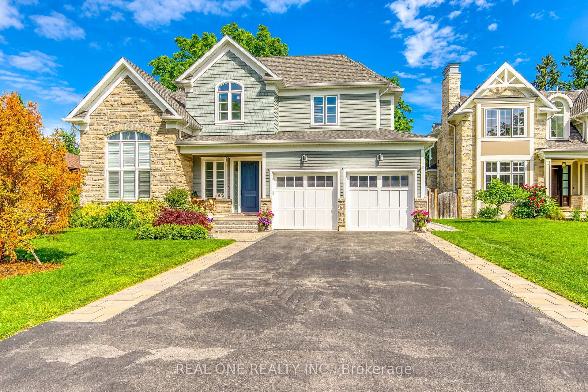 605 Unsworth Avenue photo 2