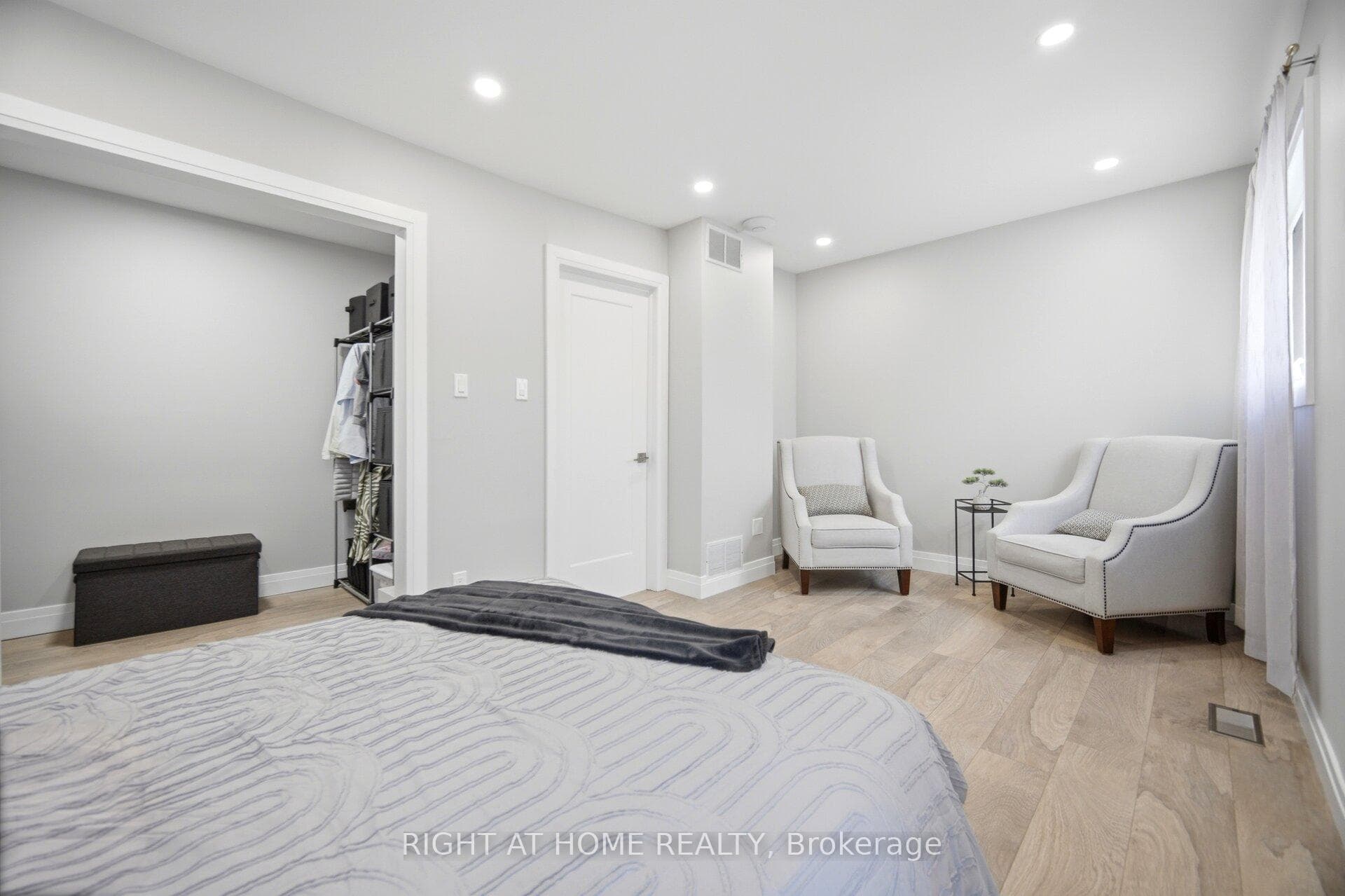 24 REID Drive Unit 8 photo 39