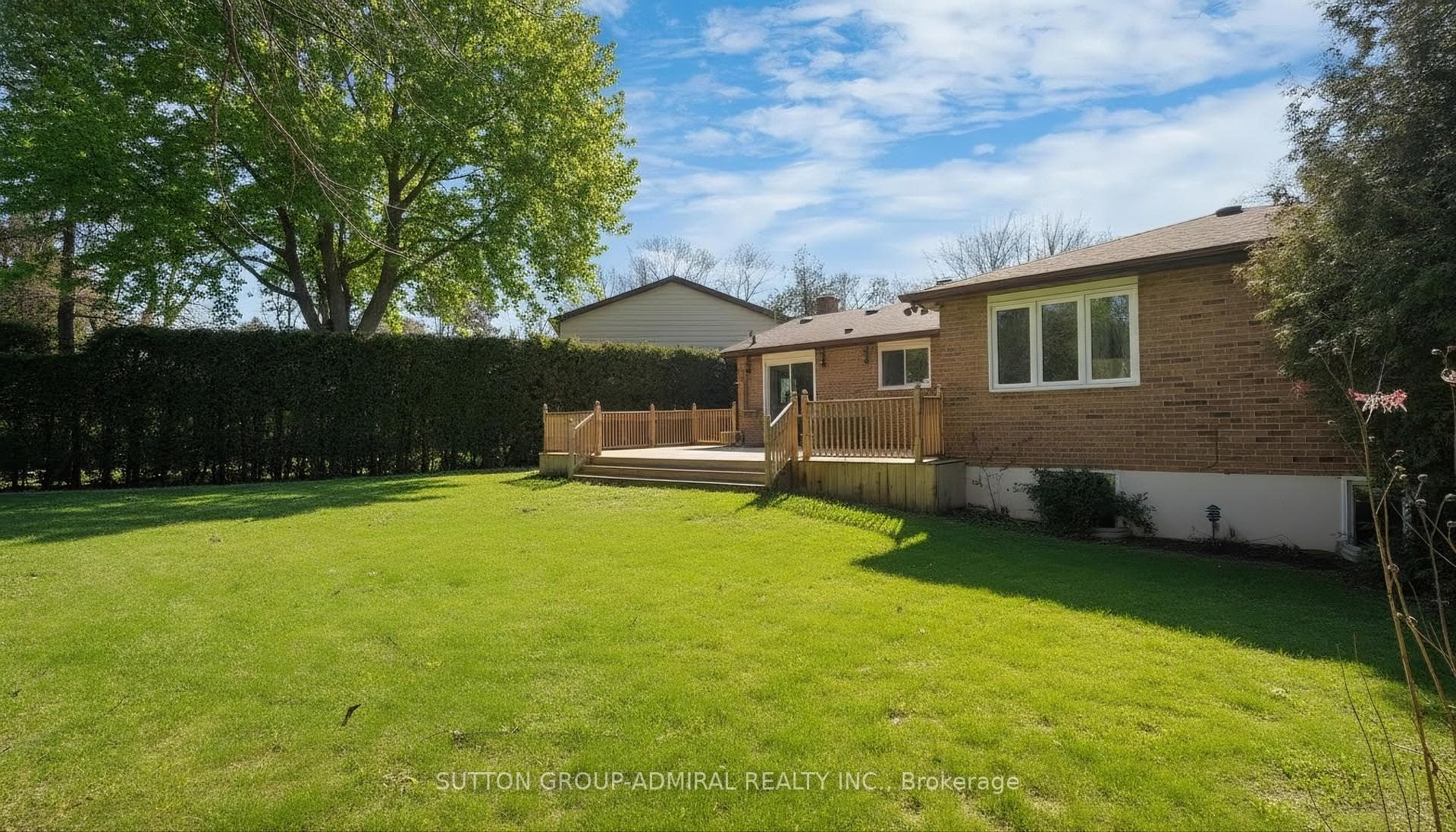 42 Jondan Crescent photo 47