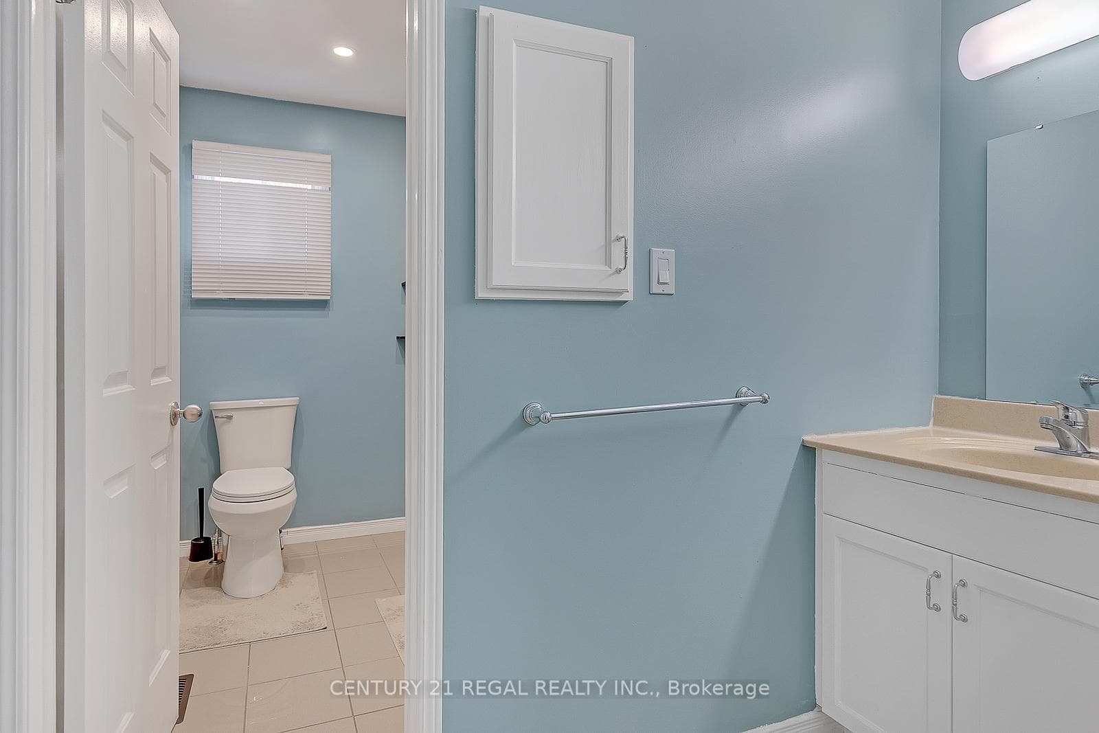 28 Upland Drive photo 41