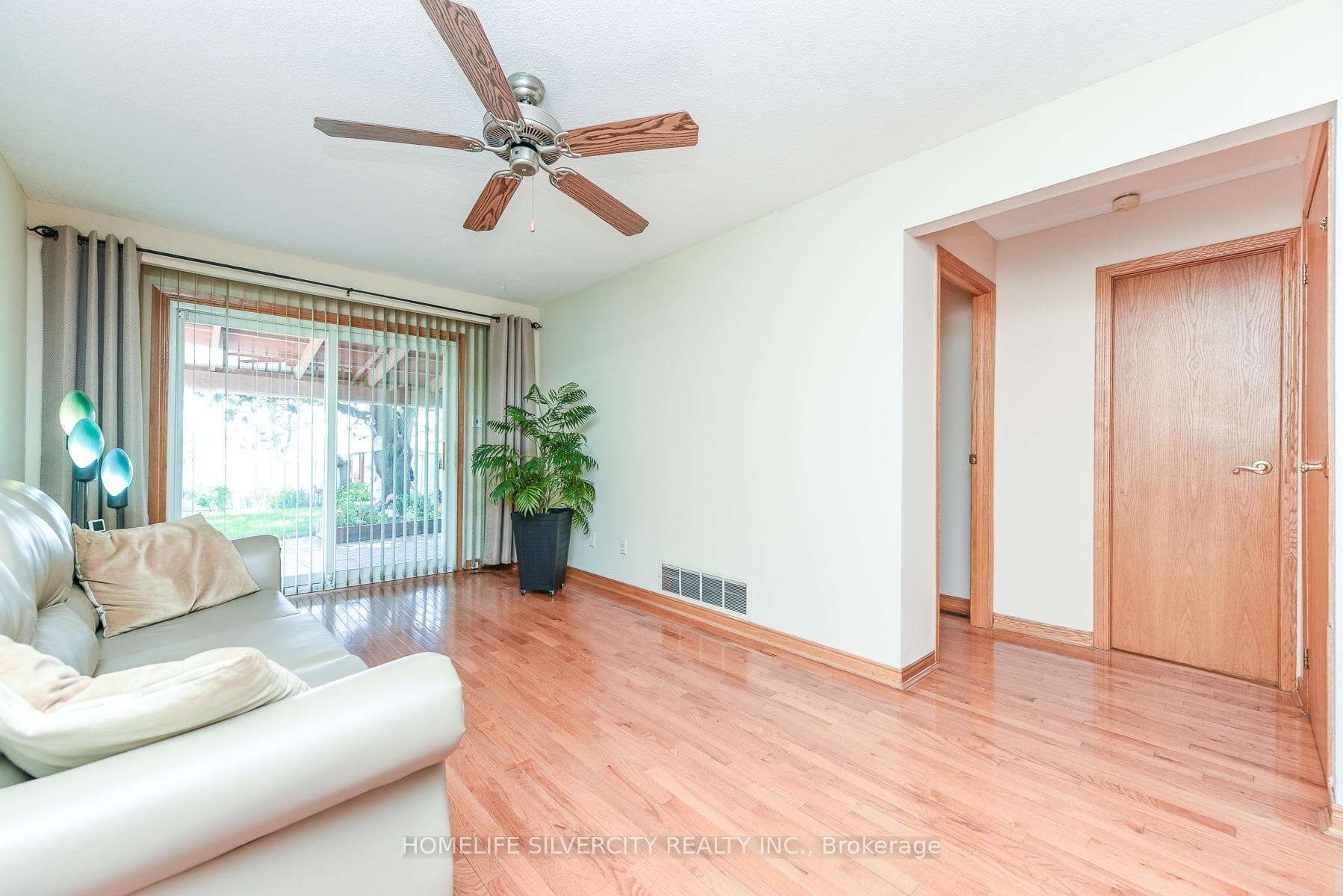 7378 Bybrook Drive photo 32