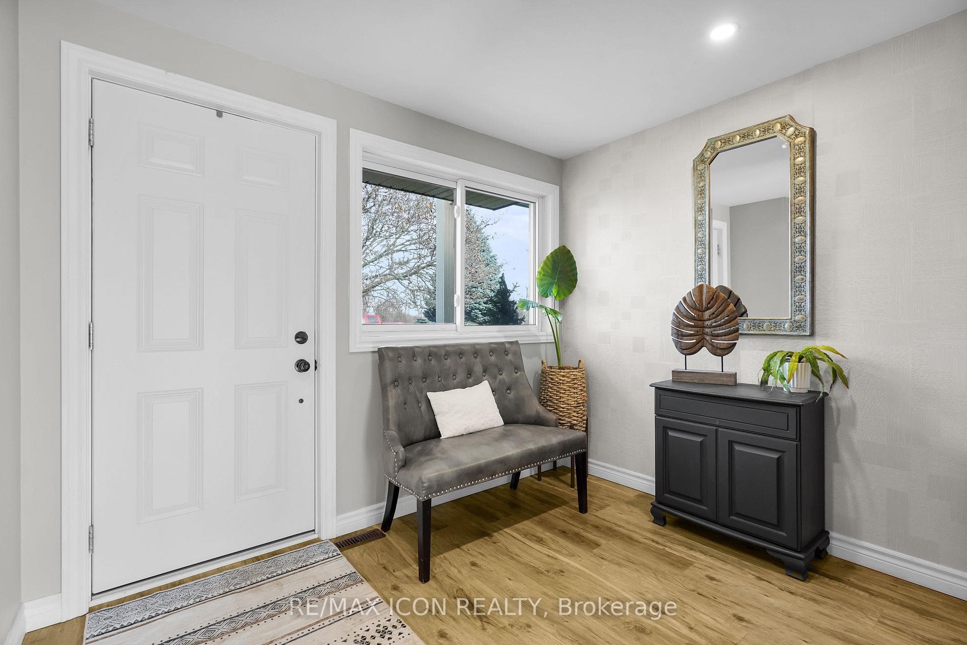 4 Sinclair Avenue photo 6