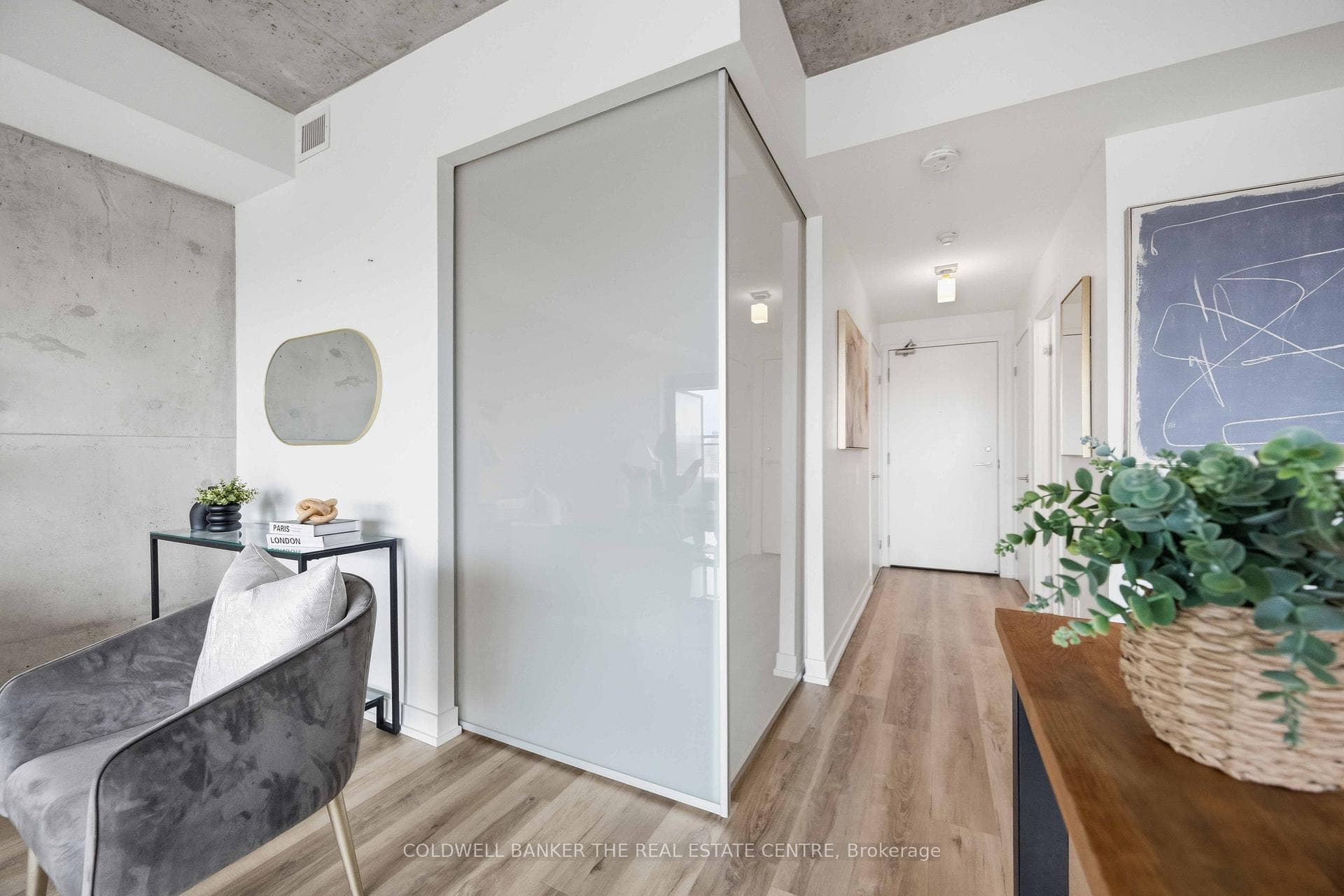 319 Carlaw Avenue Unit 503 photo 13