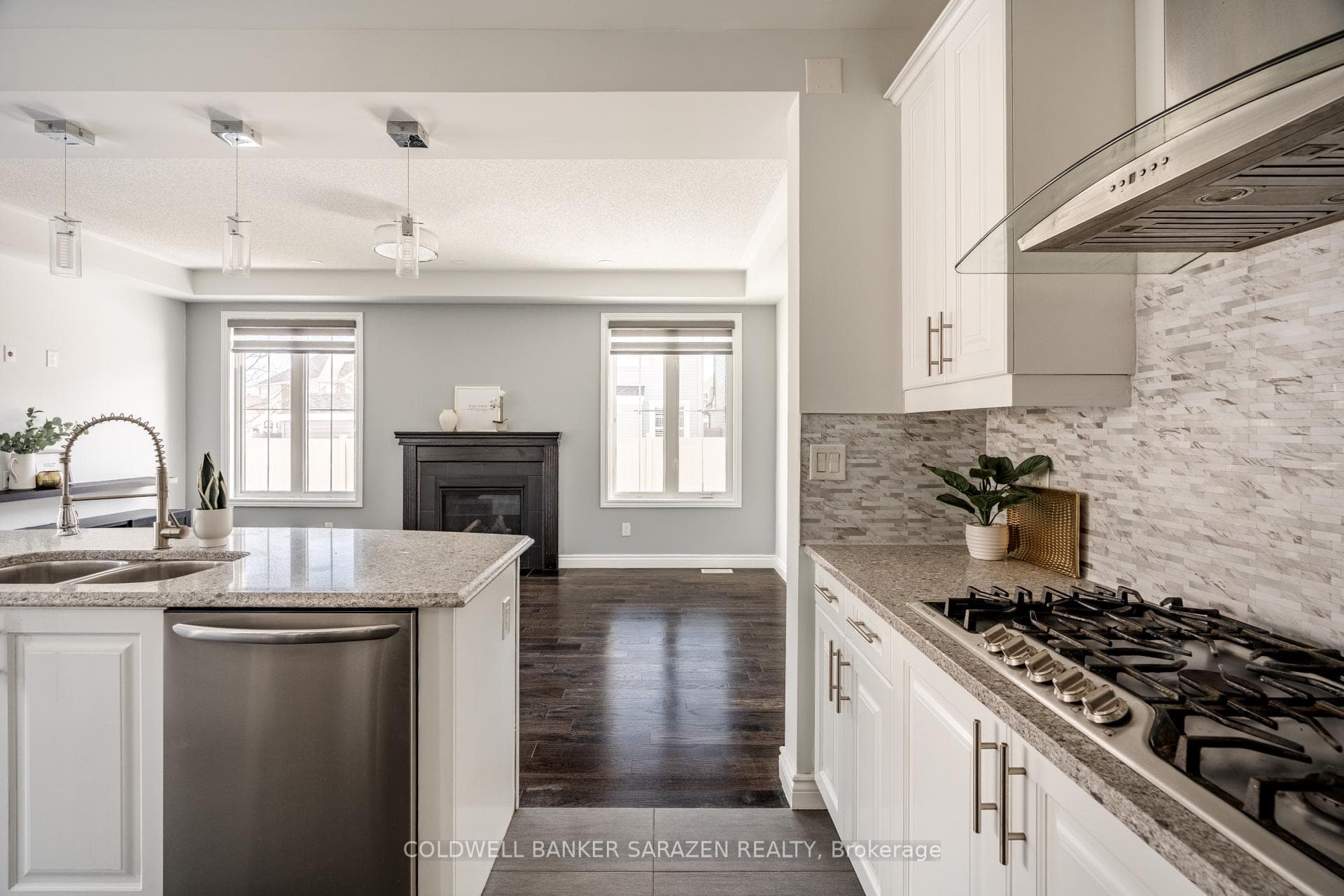677 Broad Cove Crescent photo 19