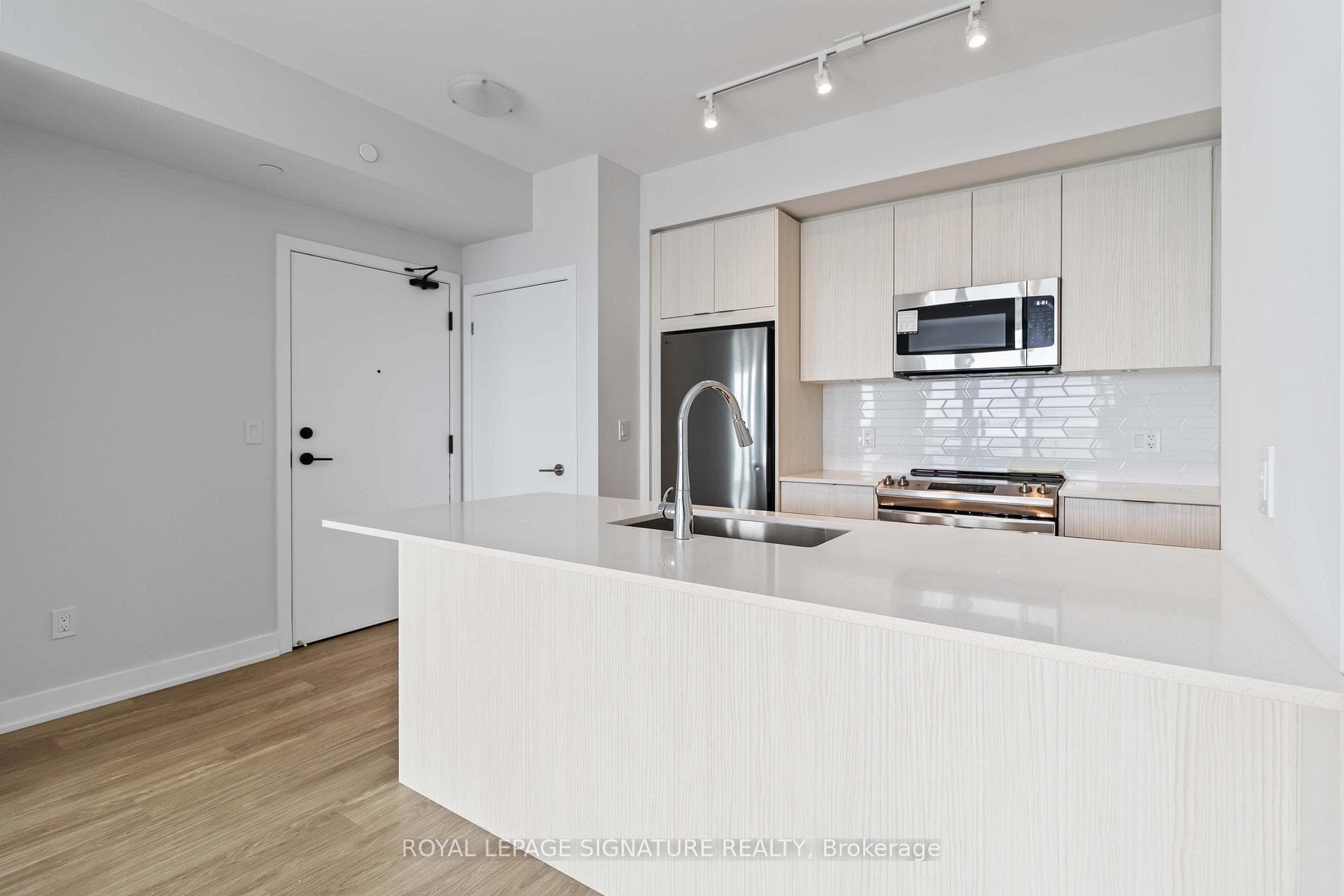 430 Square One Drive Unit 3107 photo 13