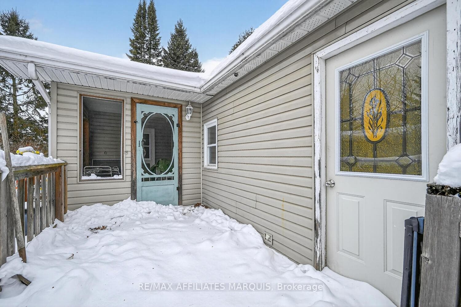 26 Salmon Side Road Unit 213 photo 27