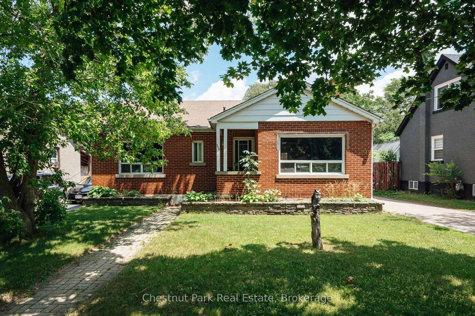 320 St Leger Street photo 2