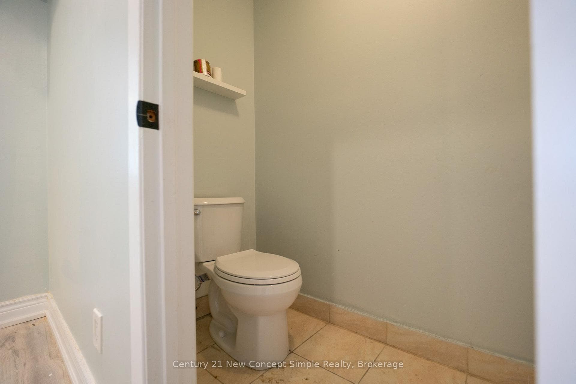 4246 Sheppard Avenue Unit 102 photo 6