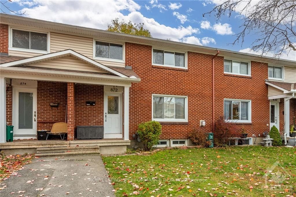 872 BORTHWICK Avenue photo 1