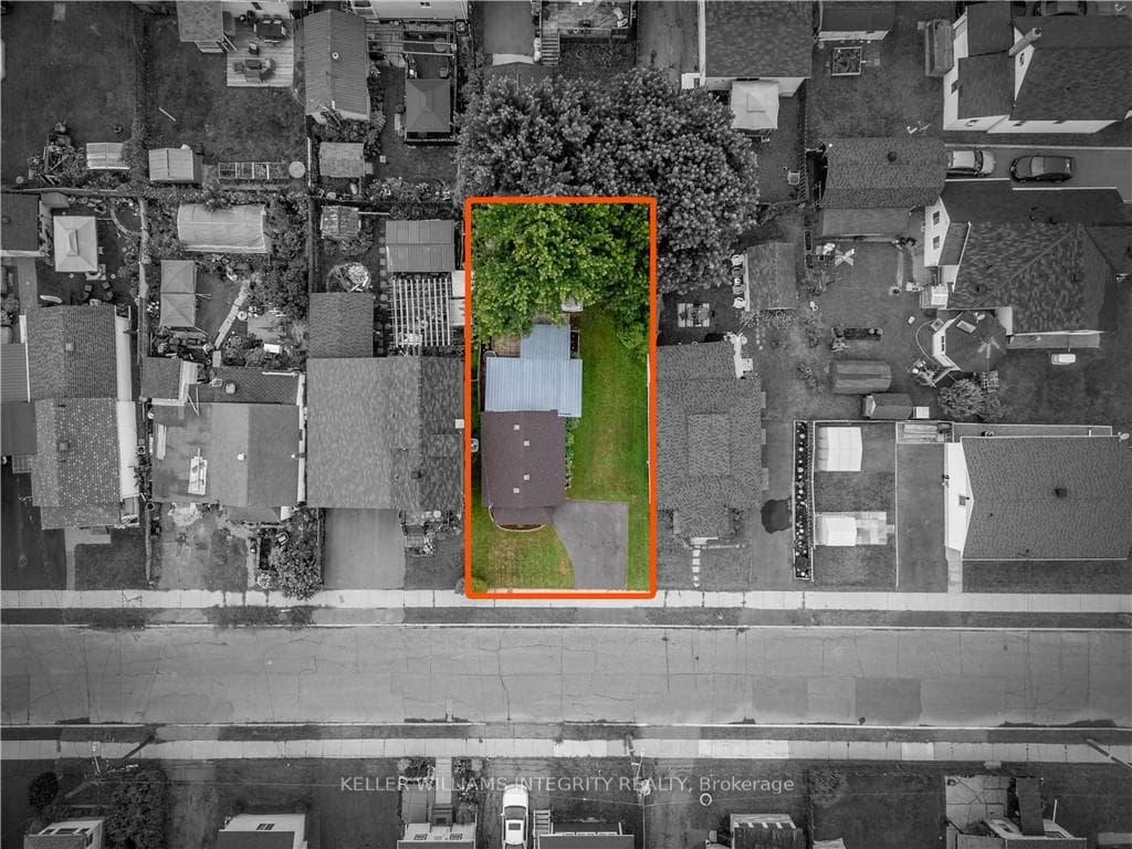 1050 ABBOTT Street photo 13
