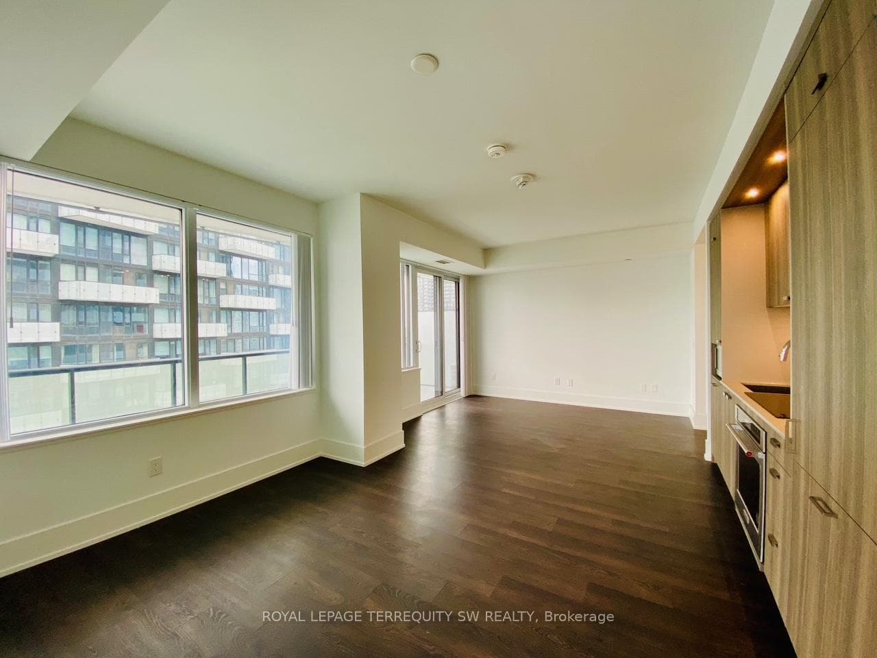480 Front Street Unit 1506 photo 4
