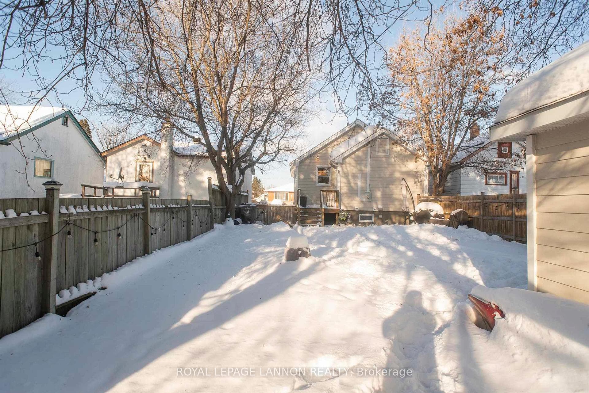 253 Kenogami Avenue photo 46