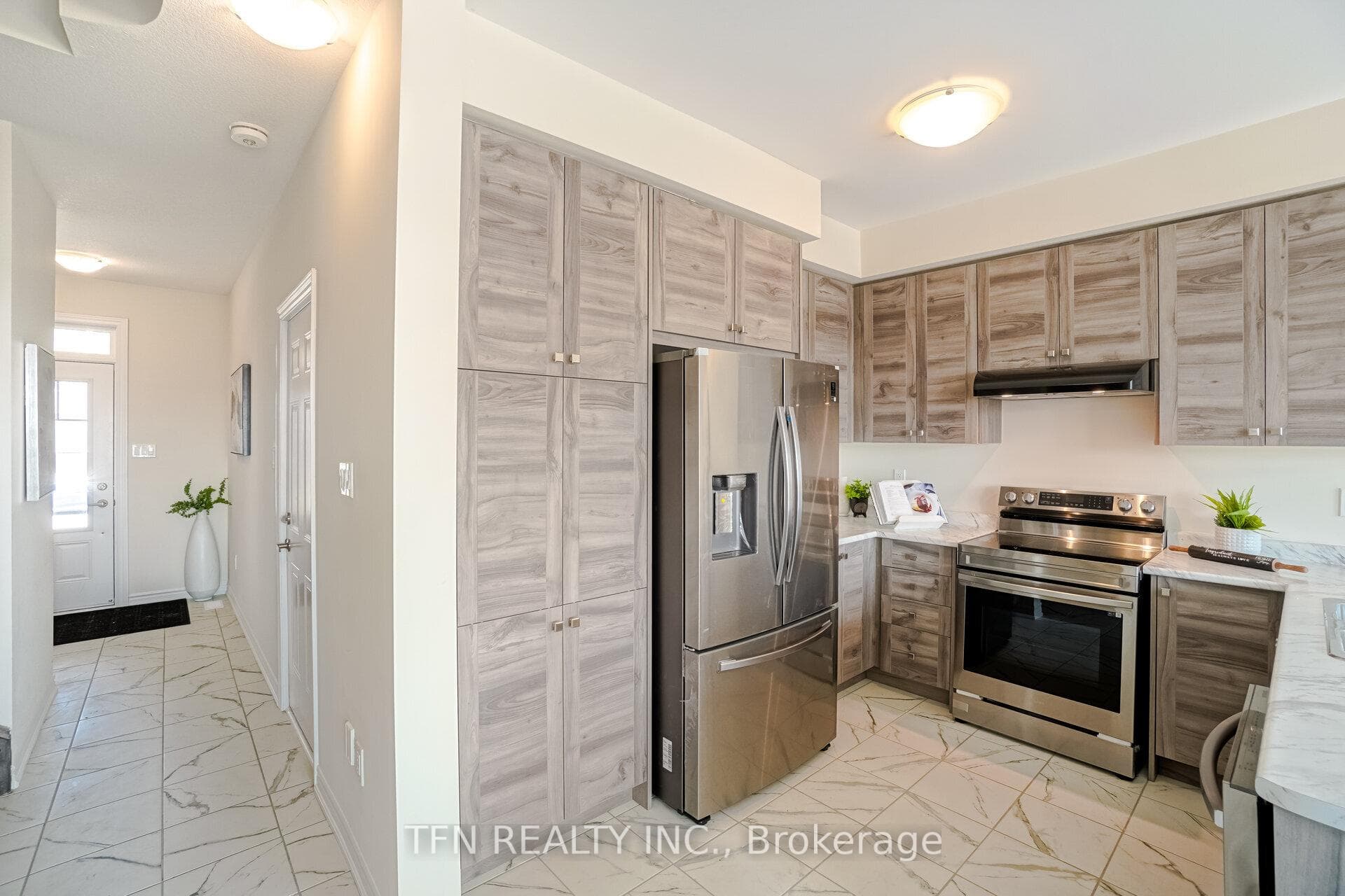 266 Explorer Way photo 4